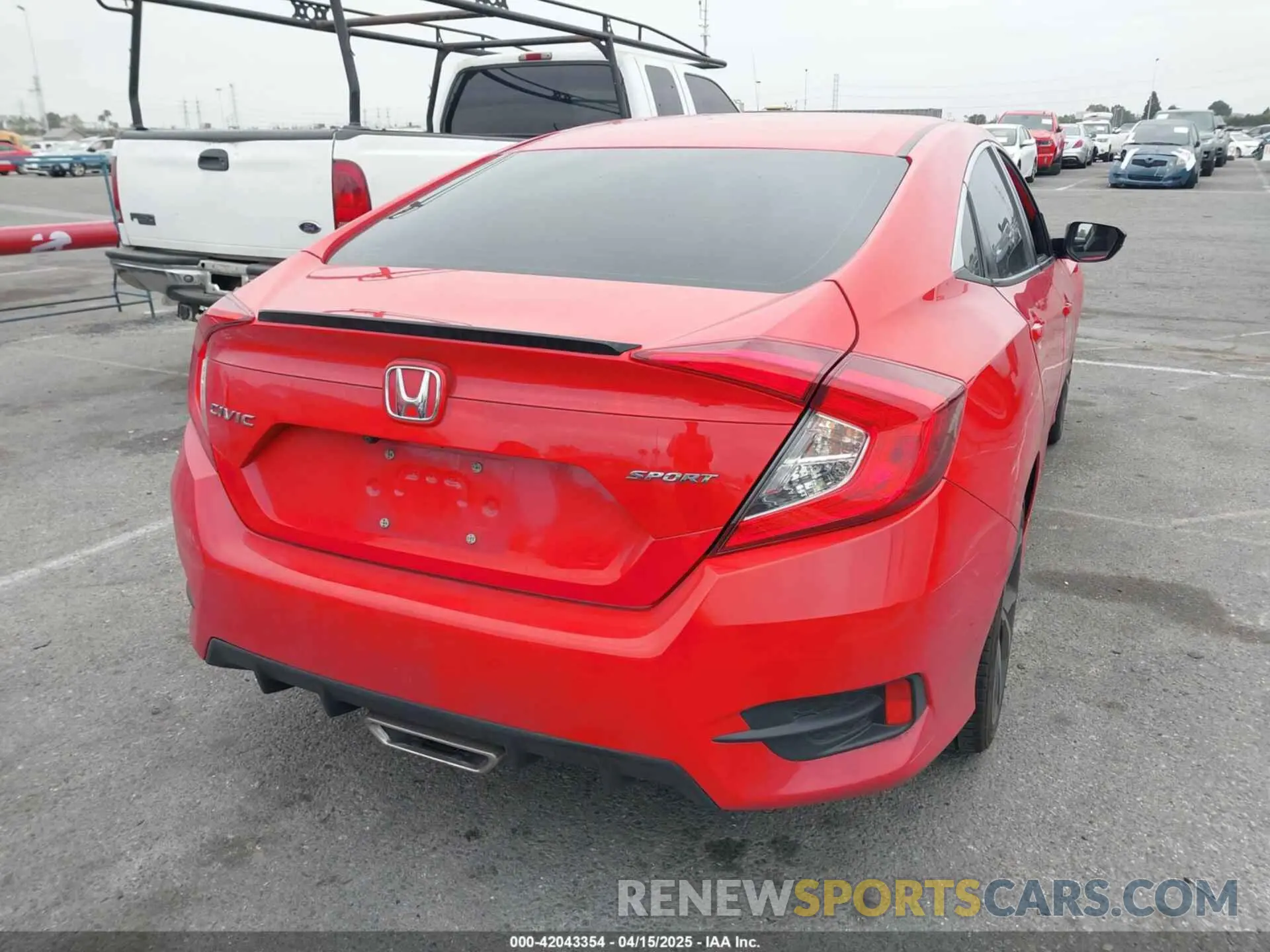 4 Photograph of a damaged car 2HGFC2F8XKH585650 HONDA CIVIC 2019
