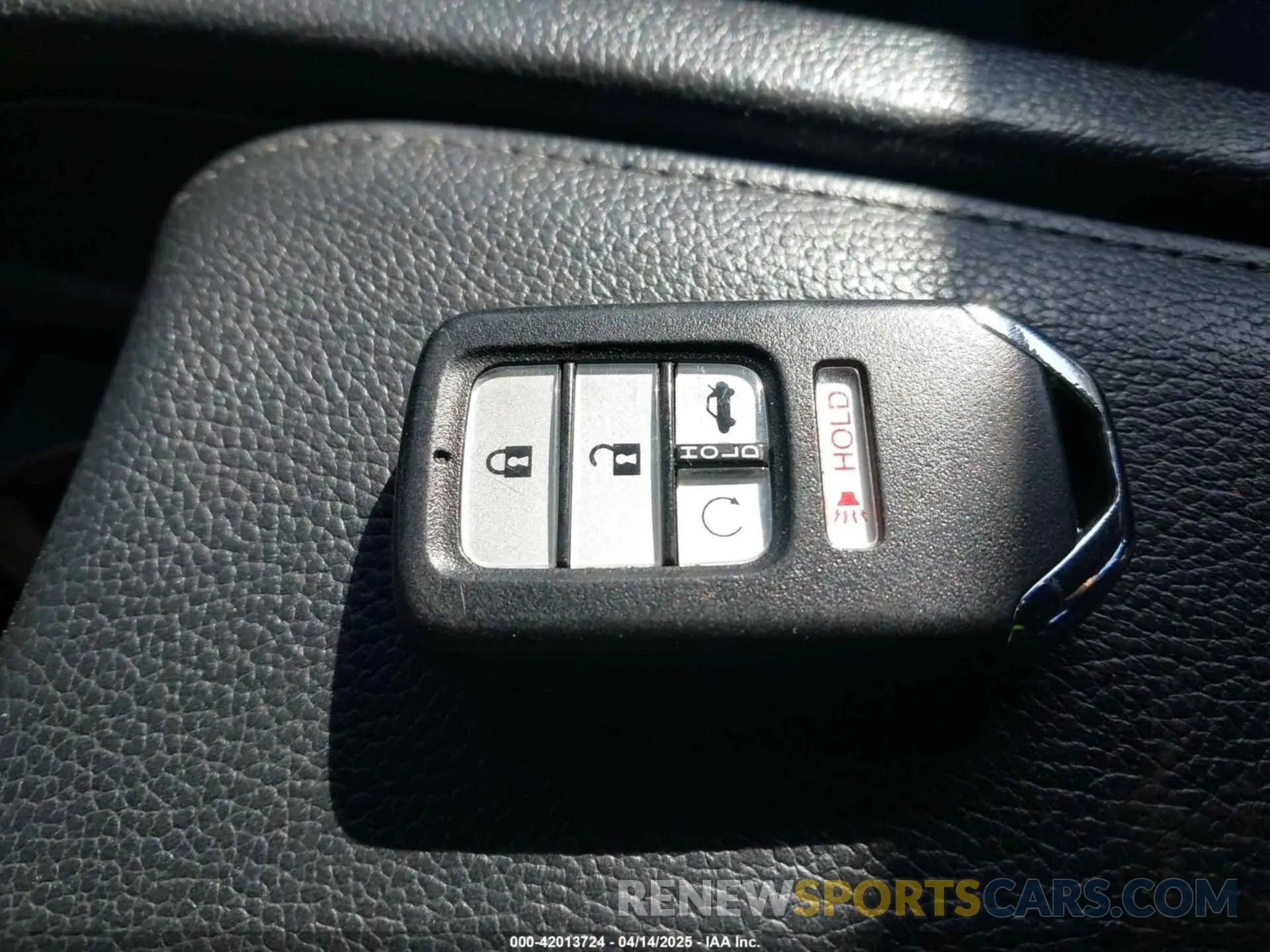 11 Photograph of a damaged car 2HGFC2F8XKH598141 HONDA CIVIC 2019