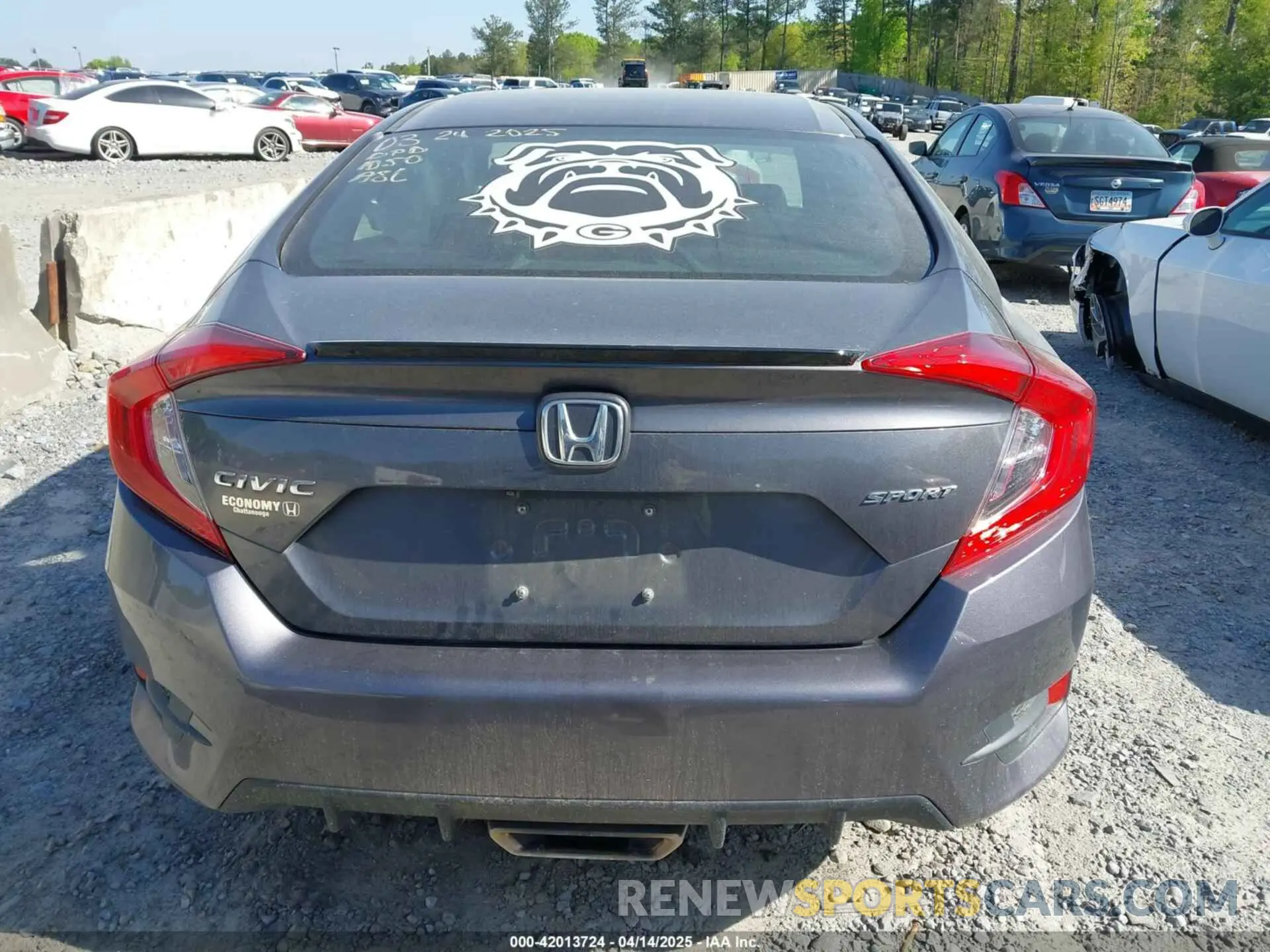 16 Photograph of a damaged car 2HGFC2F8XKH598141 HONDA CIVIC 2019
