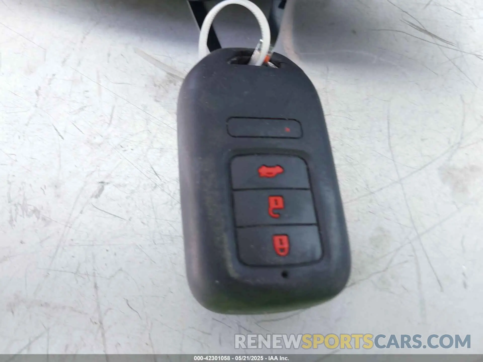 11 Photograph of a damaged car 2HGFC2F8XKH605556 HONDA CIVIC 2019