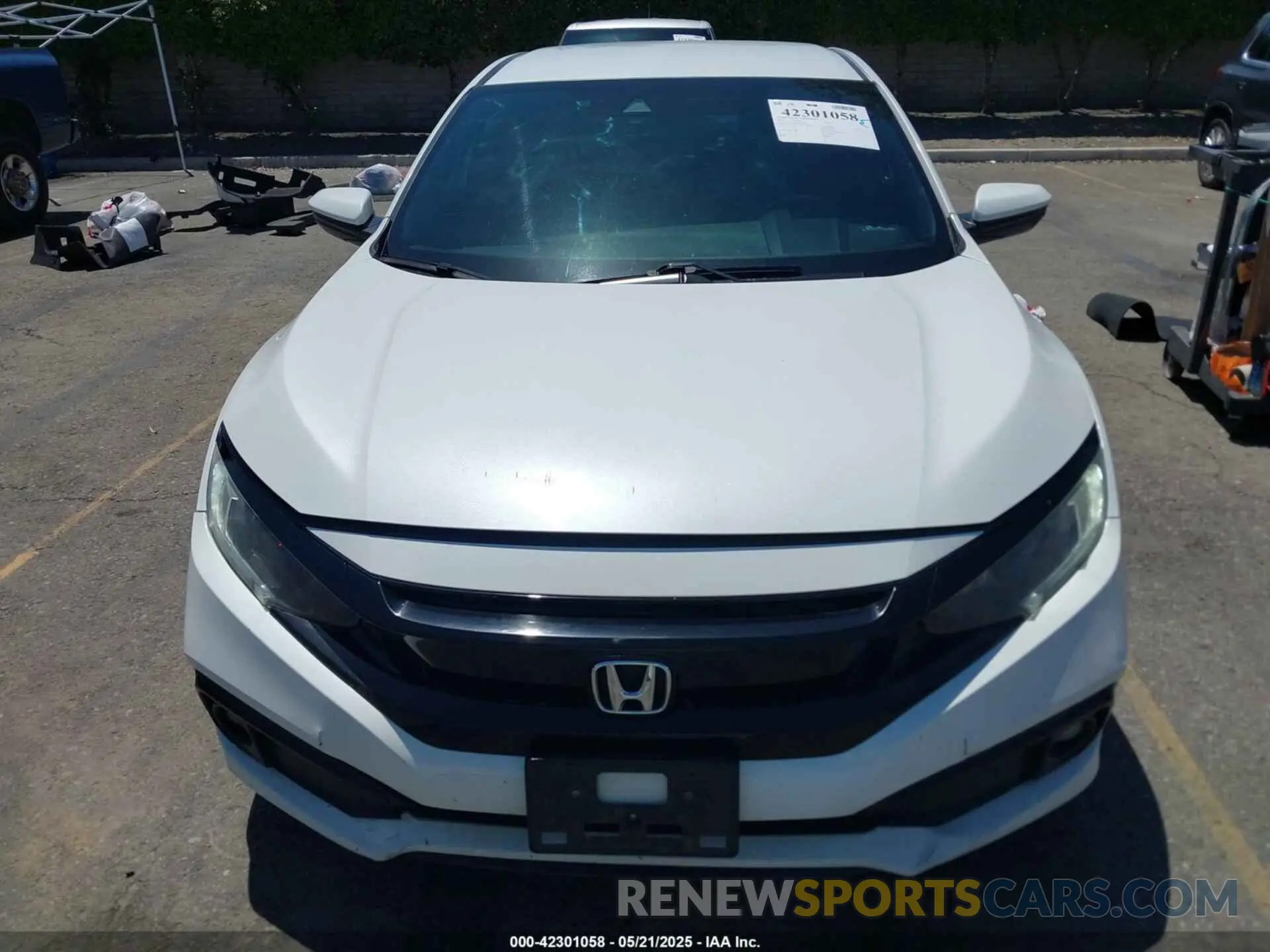 13 Photograph of a damaged car 2HGFC2F8XKH605556 HONDA CIVIC 2019
