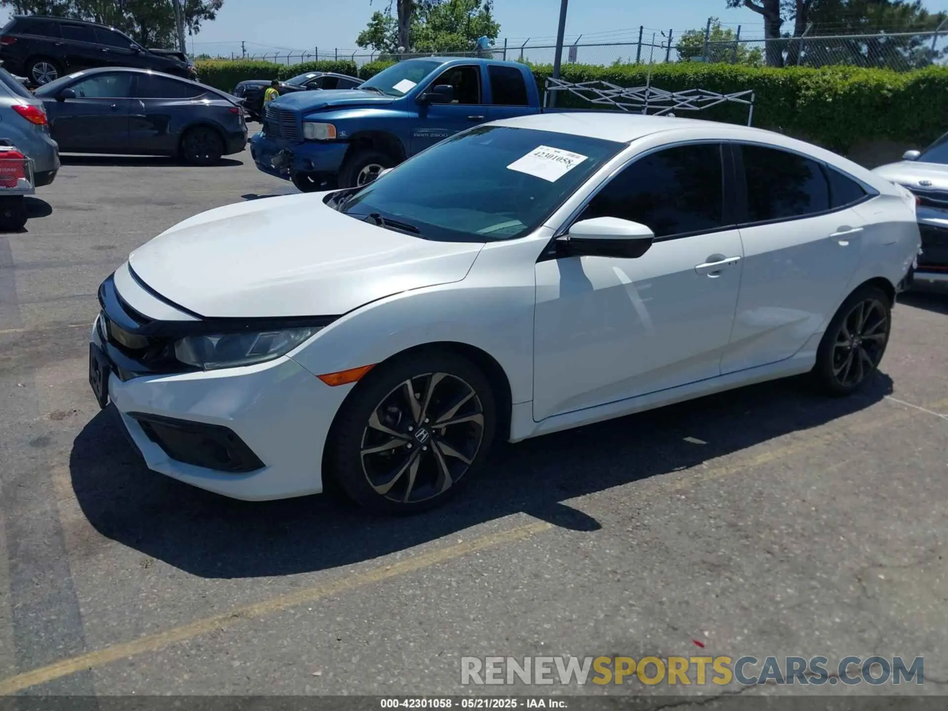 2 Photograph of a damaged car 2HGFC2F8XKH605556 HONDA CIVIC 2019