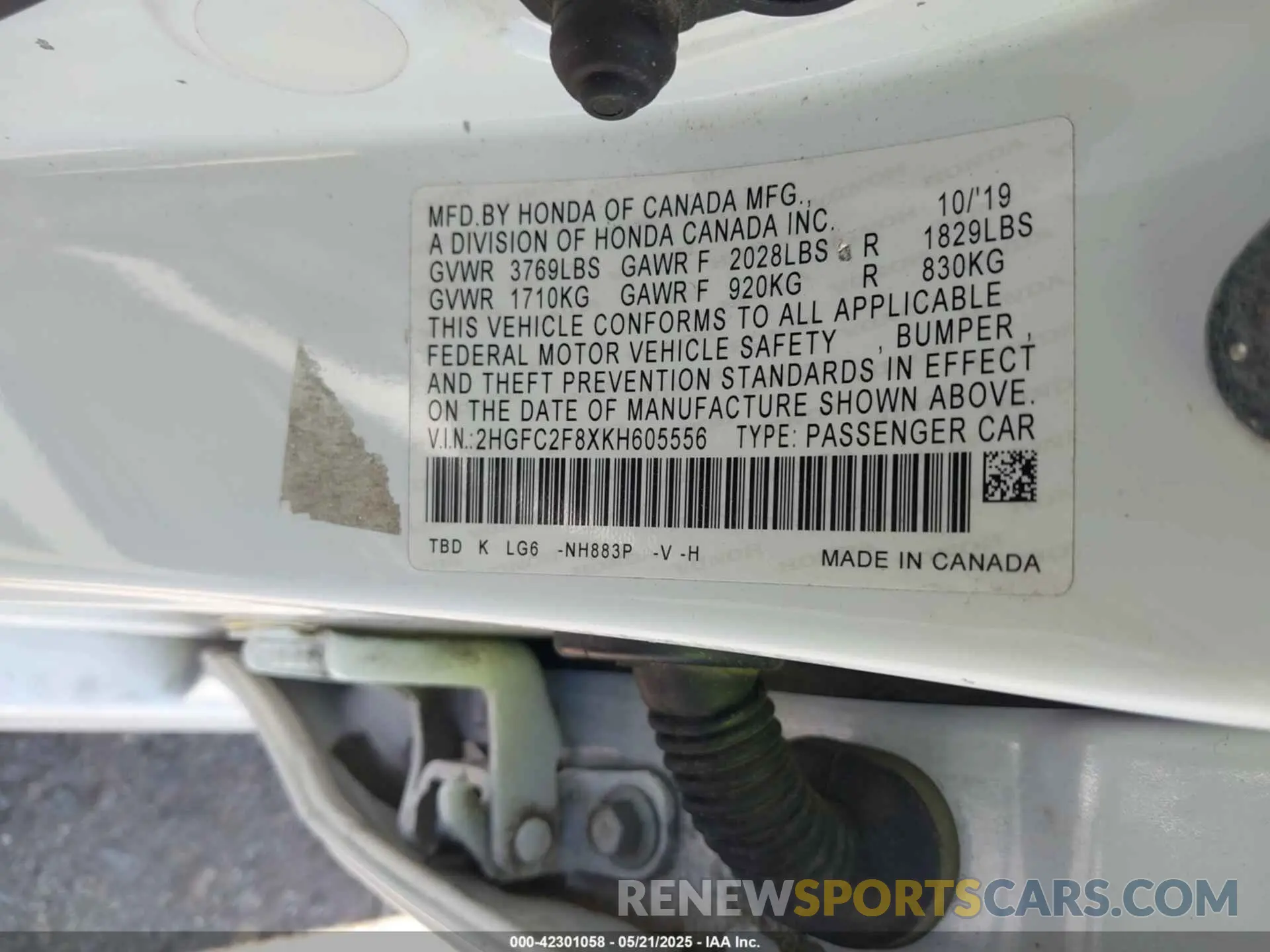 9 Photograph of a damaged car 2HGFC2F8XKH605556 HONDA CIVIC 2019