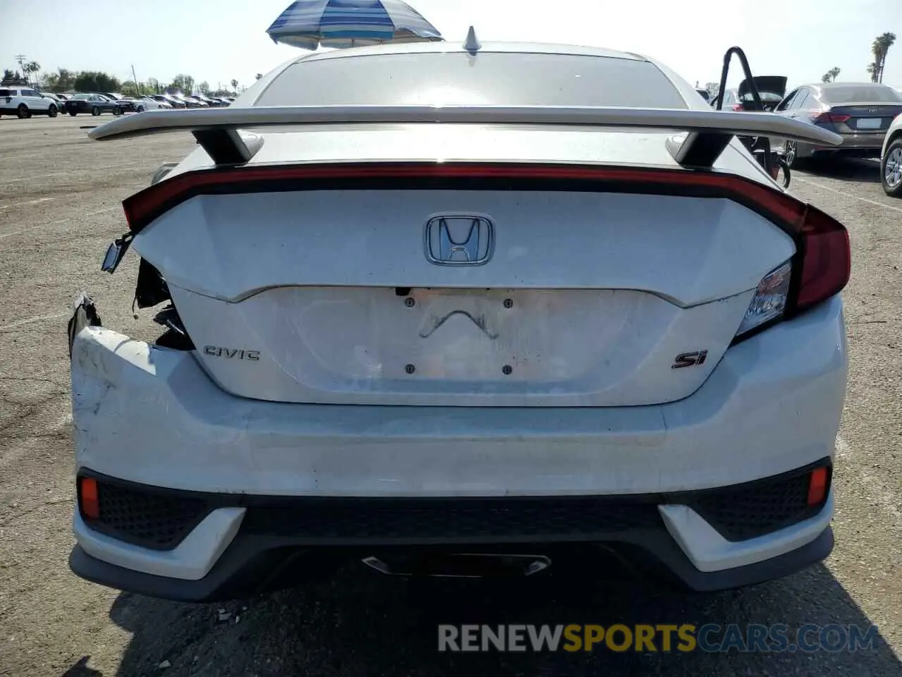 6 Photograph of a damaged car 2HGFC3A56KH751486 HONDA CIVIC 2019