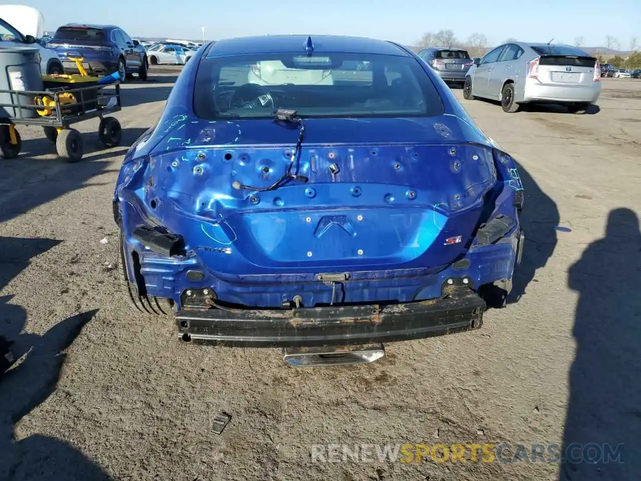 6 Photograph of a damaged car 2HGFC3A56KH755506 HONDA CIVIC 2019