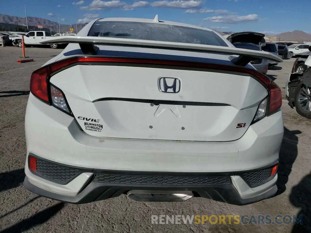 6 Photograph of a damaged car 2HGFC3A57KH753487 HONDA CIVIC 2019
