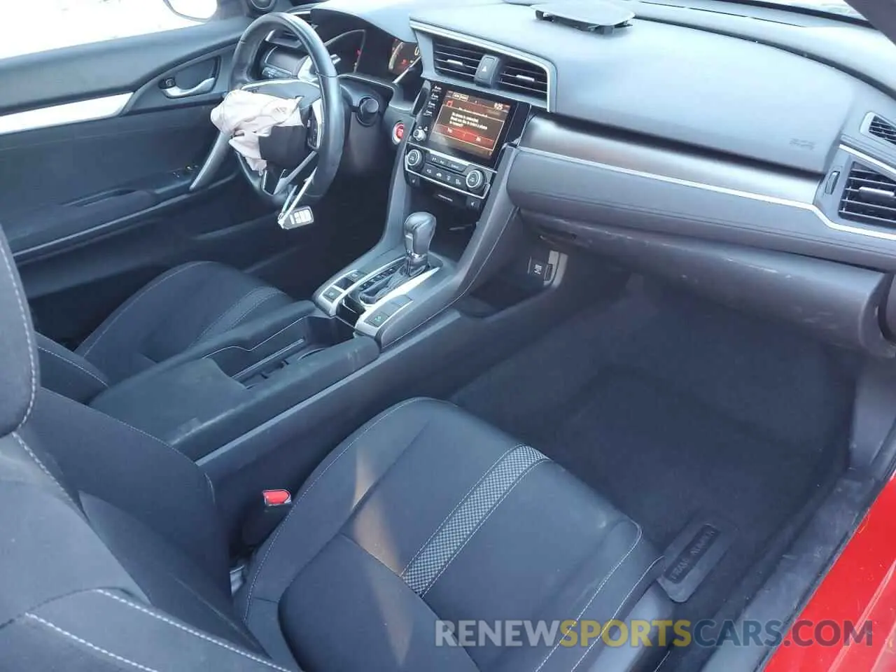 8 Photograph of a damaged car 2HGFC3B30KH353901 HONDA CIVIC 2019