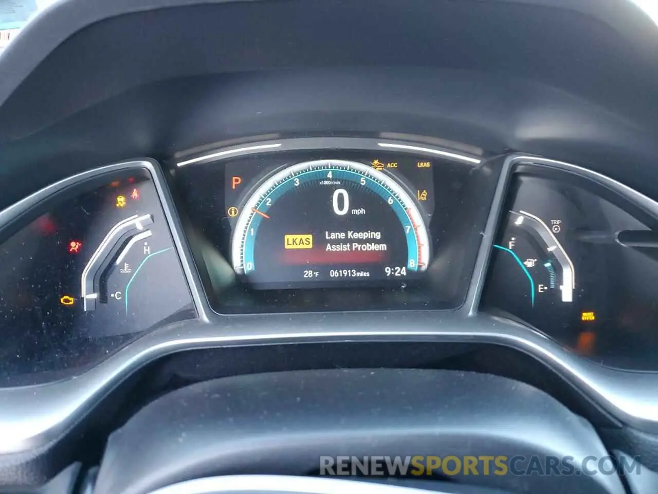 9 Photograph of a damaged car 2HGFC3B30KH353901 HONDA CIVIC 2019