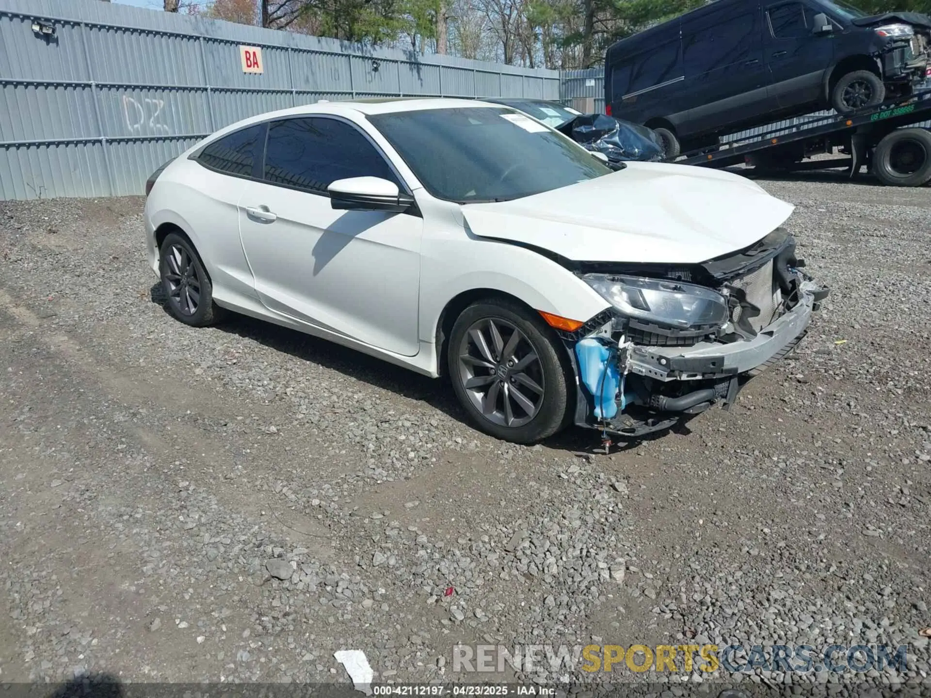 1 Photograph of a damaged car 2HGFC3B30KH357317 HONDA CIVIC 2019