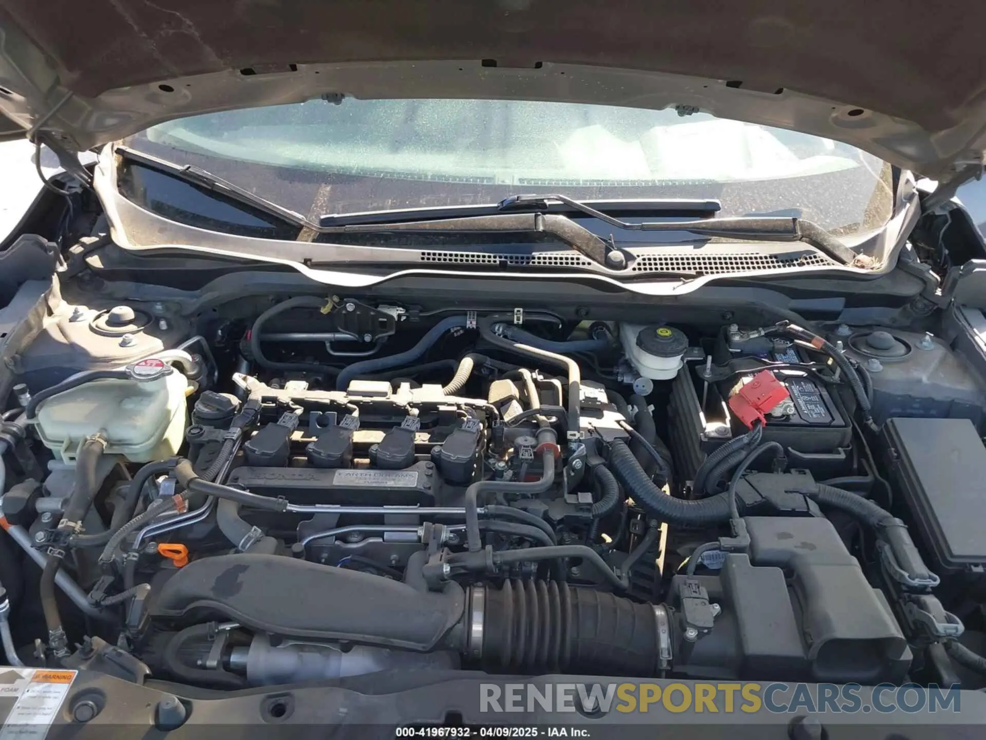 10 Photograph of a damaged car 2HGFC3B31KH353602 HONDA CIVIC 2019