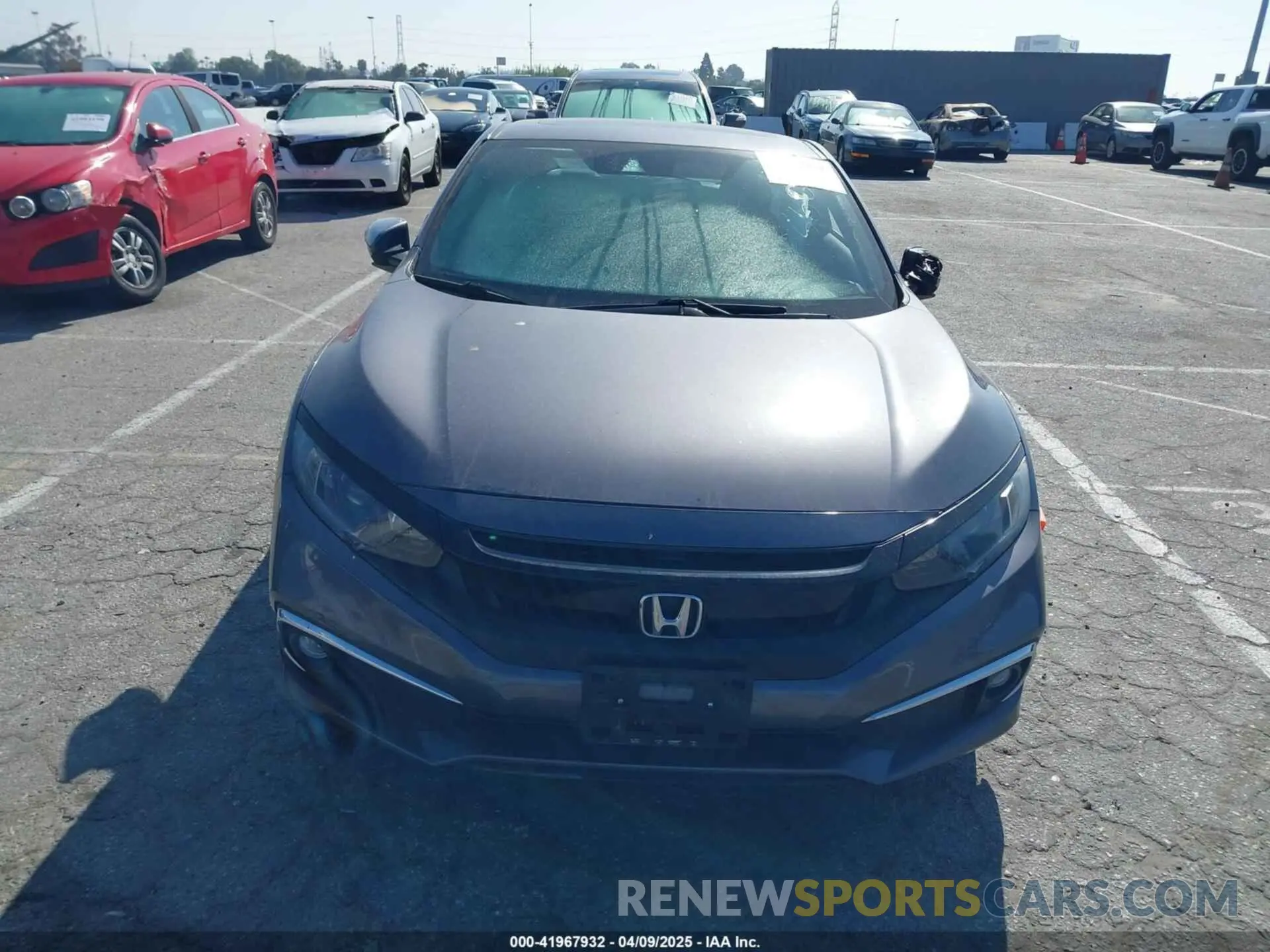 13 Photograph of a damaged car 2HGFC3B31KH353602 HONDA CIVIC 2019