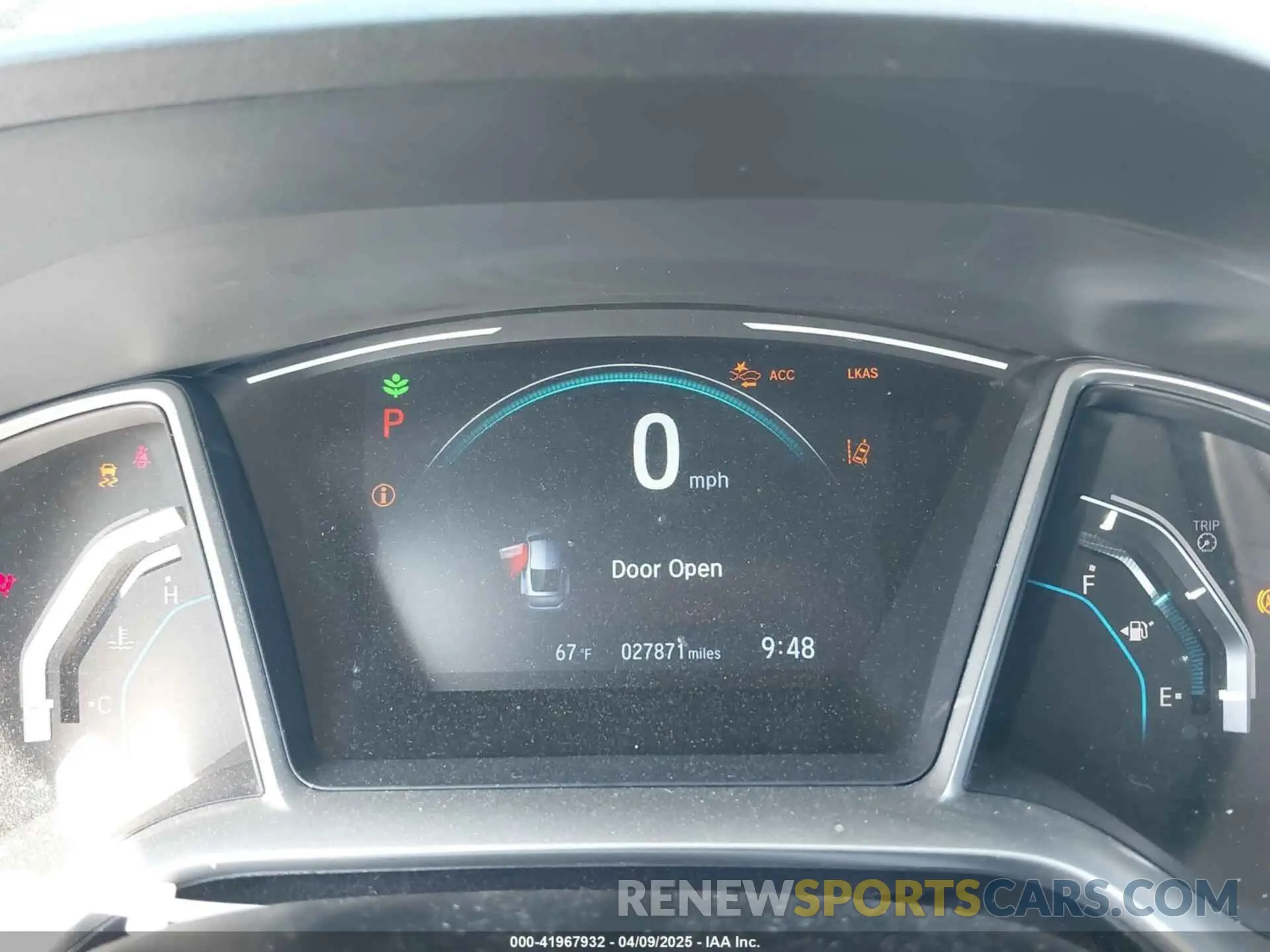 7 Photograph of a damaged car 2HGFC3B31KH353602 HONDA CIVIC 2019