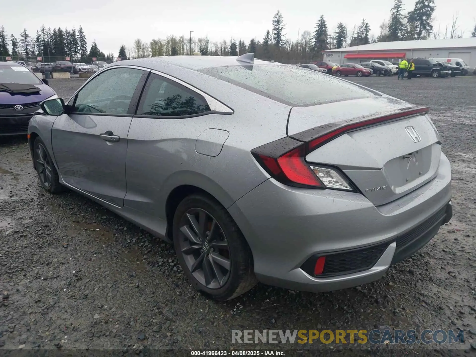 3 Photograph of a damaged car 2HGFC3B32KH353141 HONDA CIVIC 2019