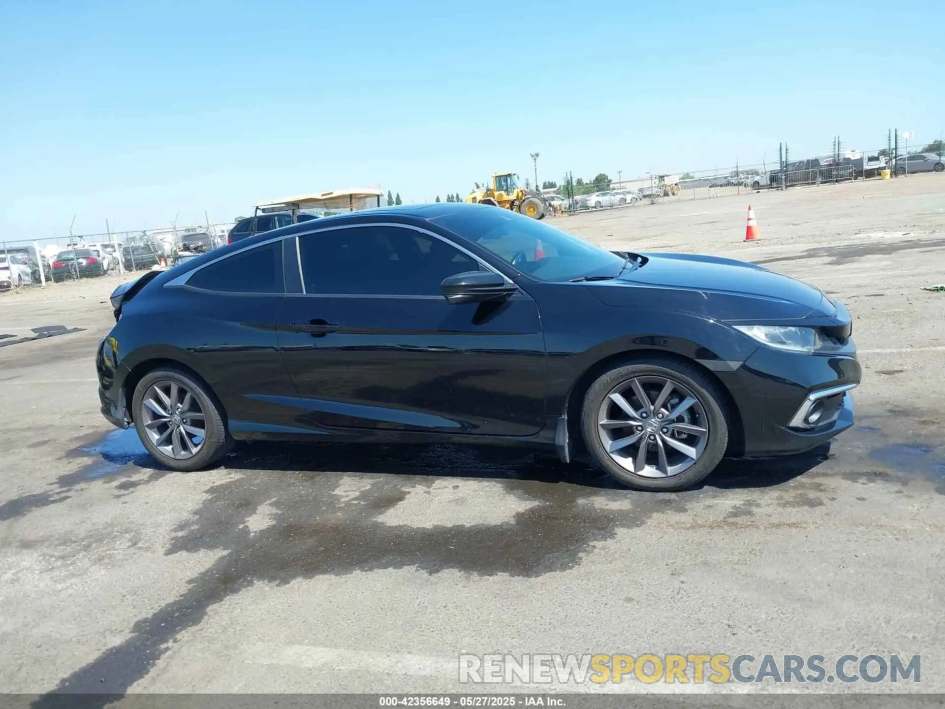 13 Photograph of a damaged car 2HGFC3B32KH355990 HONDA CIVIC 2019