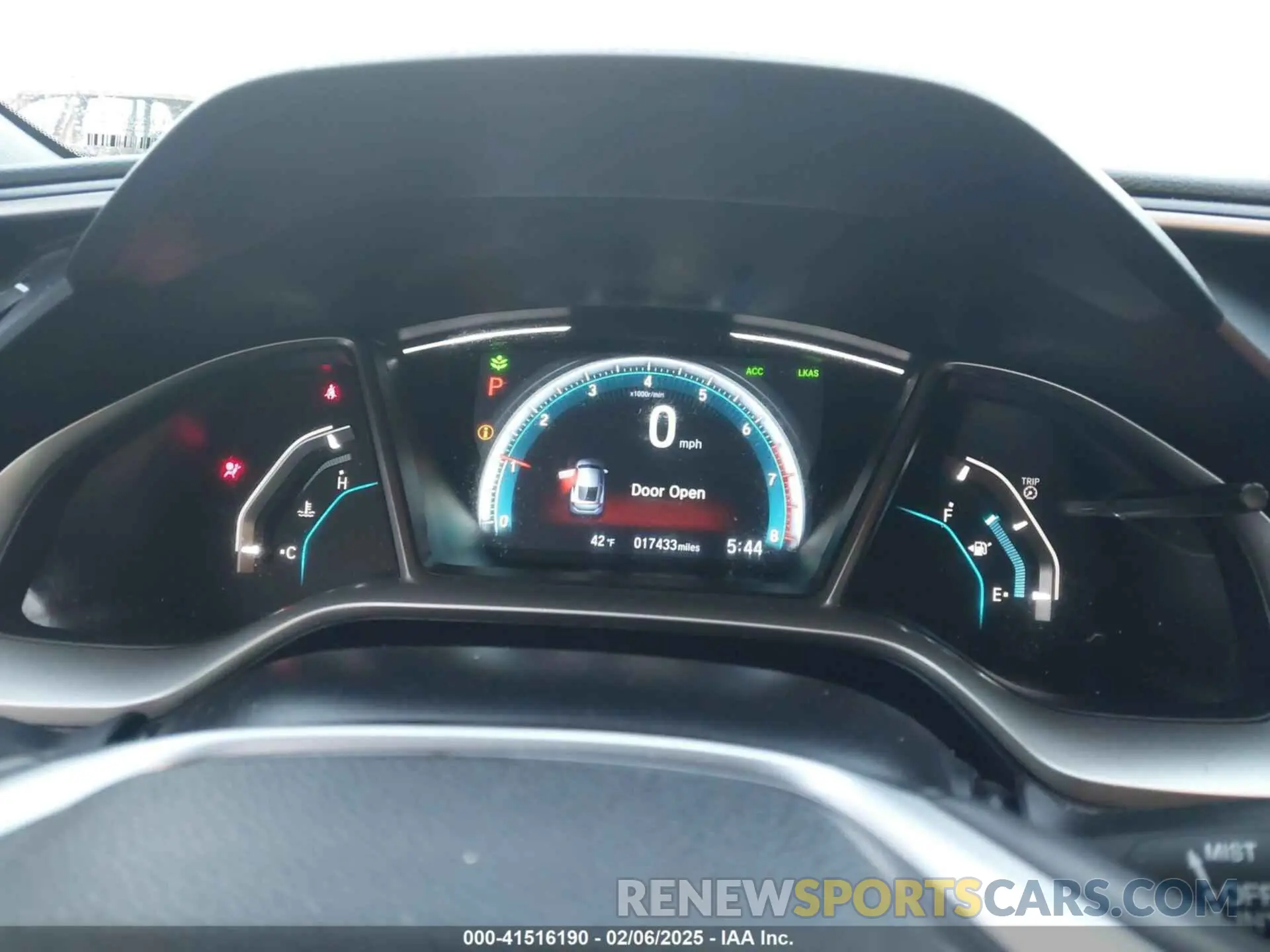 7 Photograph of a damaged car 2HGFC3B33KH356212 HONDA CIVIC 2019