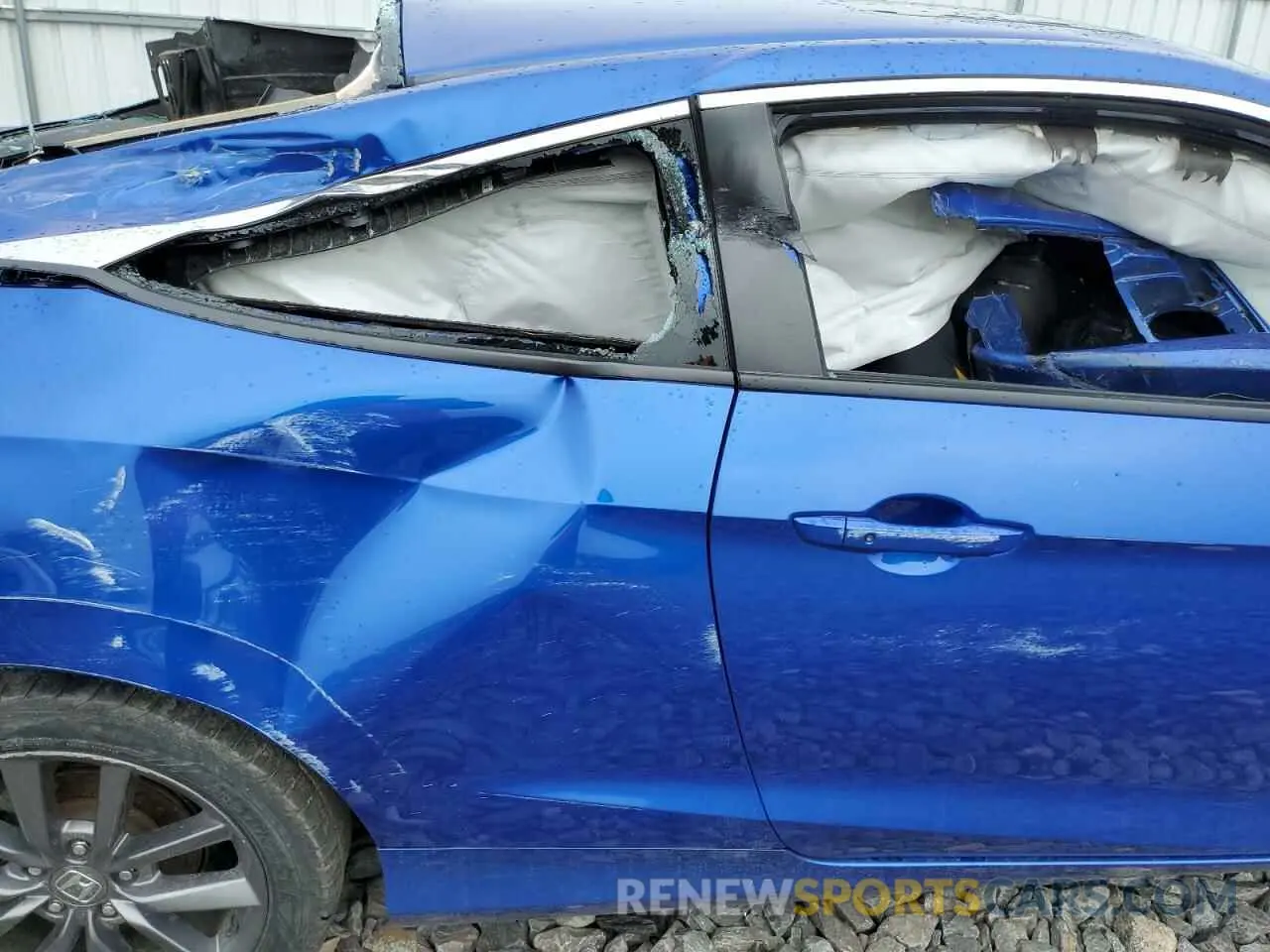 10 Photograph of a damaged car 2HGFC3B33KH356338 HONDA CIVIC 2019