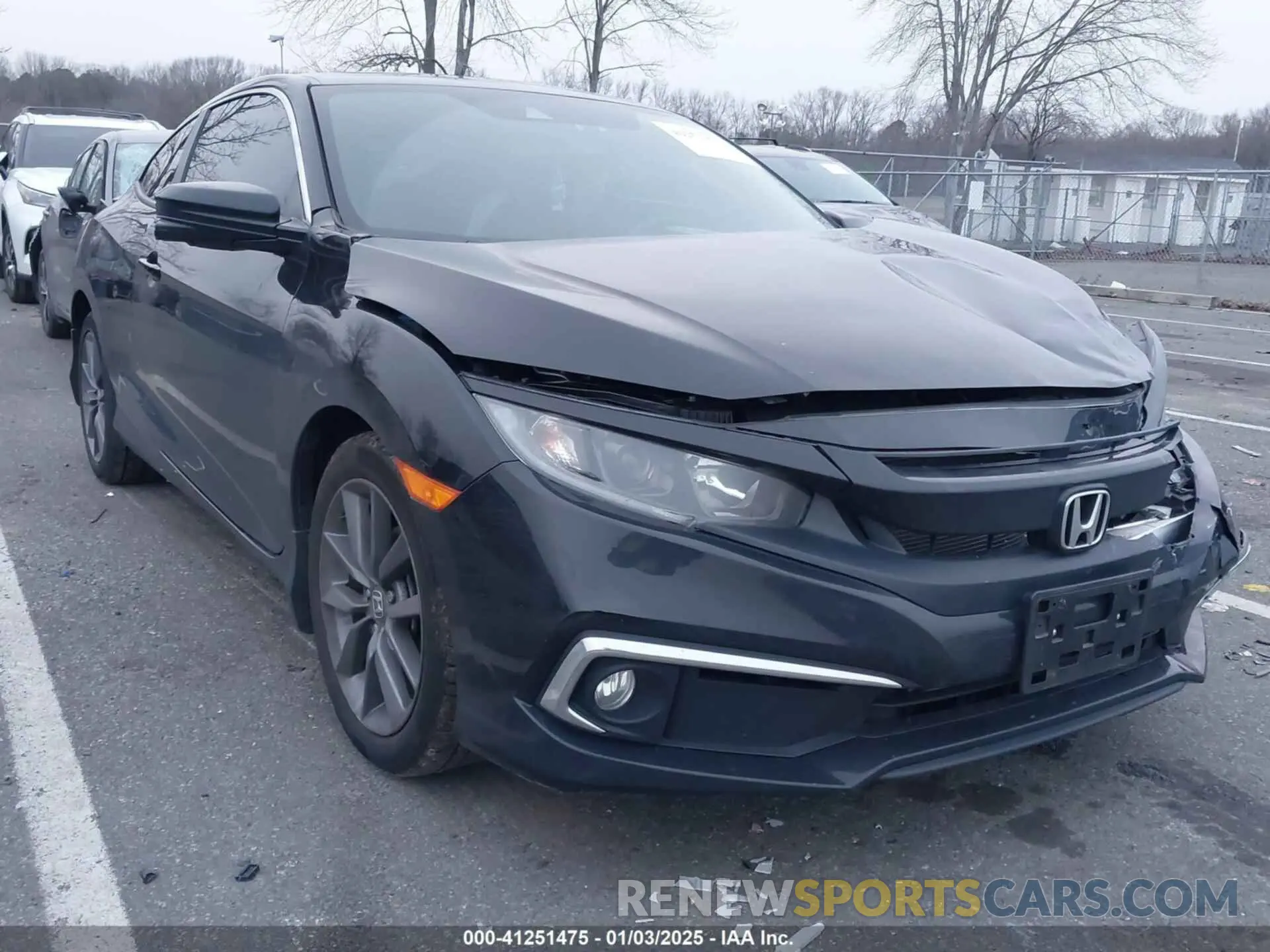 1 Photograph of a damaged car 2HGFC3B36KH357046 HONDA CIVIC 2019