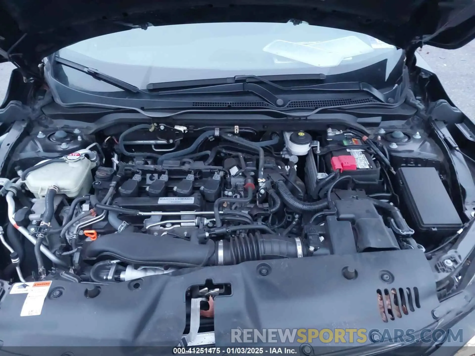 8 Photograph of a damaged car 2HGFC3B36KH357046 HONDA CIVIC 2019