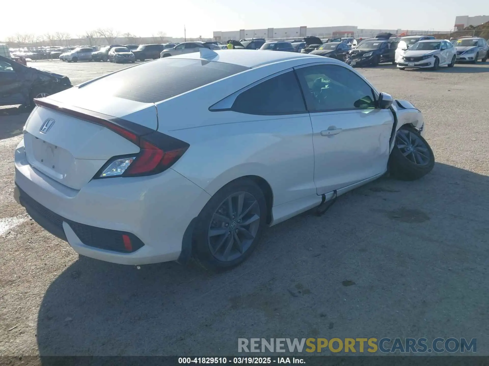 4 Photograph of a damaged car 2HGFC3B36KH357449 HONDA CIVIC 2019