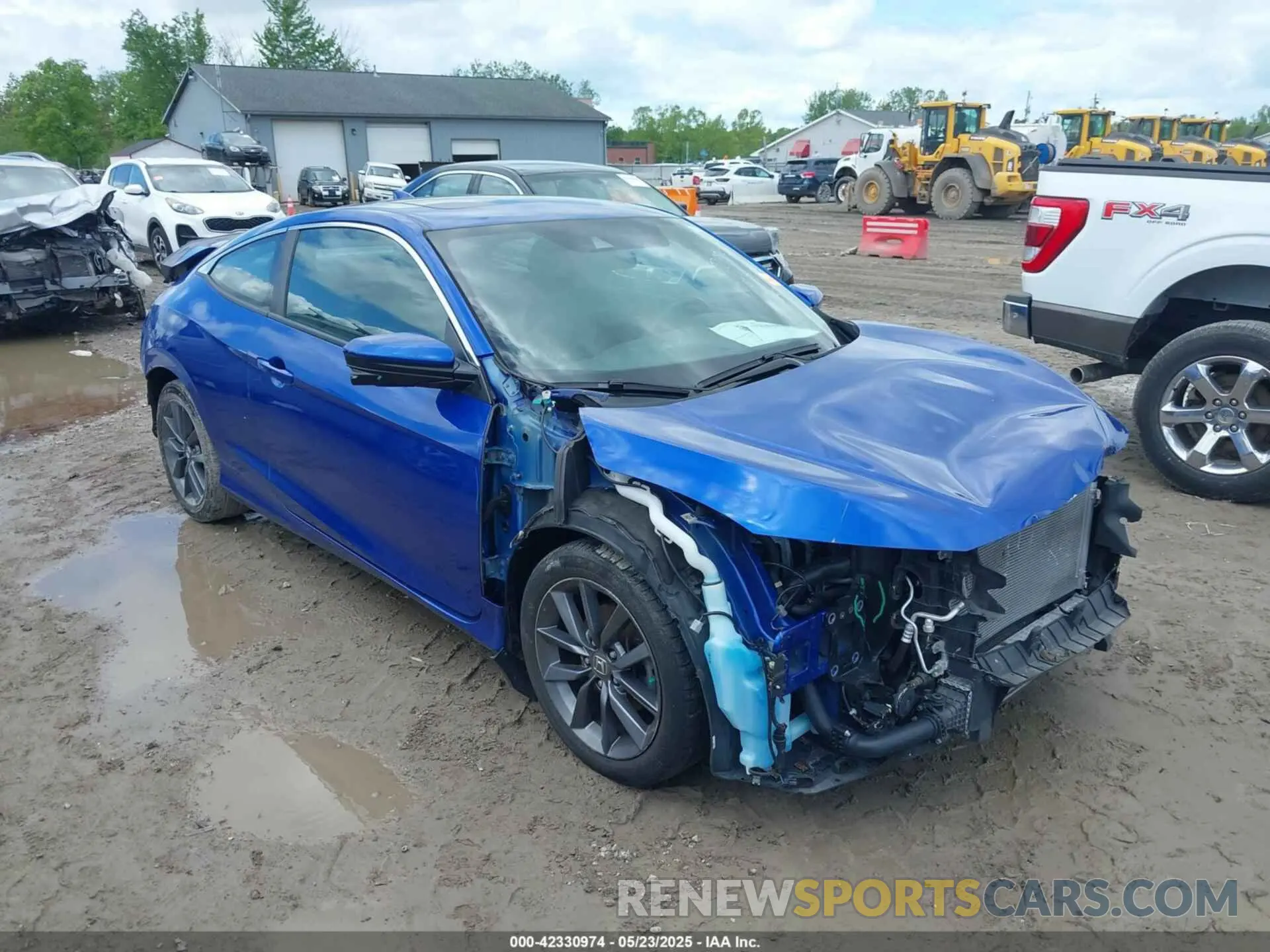 1 Photograph of a damaged car 2HGFC3B37KH351207 HONDA CIVIC 2019