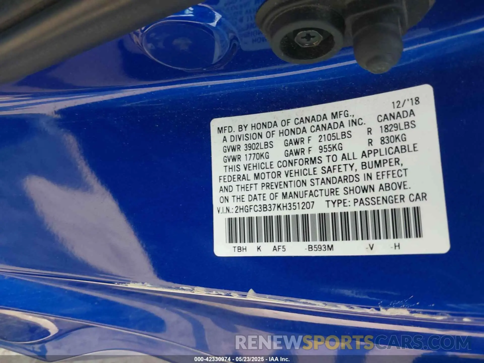 9 Photograph of a damaged car 2HGFC3B37KH351207 HONDA CIVIC 2019