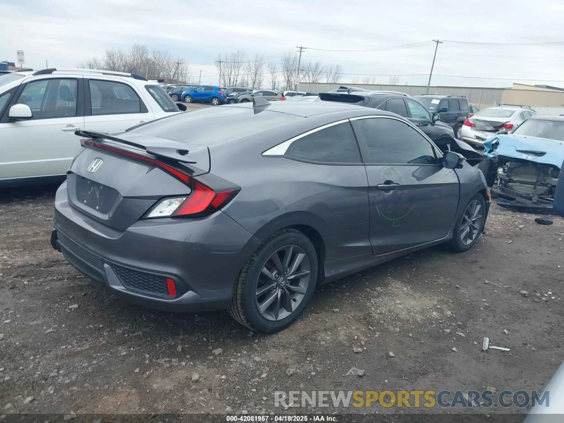 13 Photograph of a damaged car 2HGFC3B37KH355693 HONDA CIVIC 2019