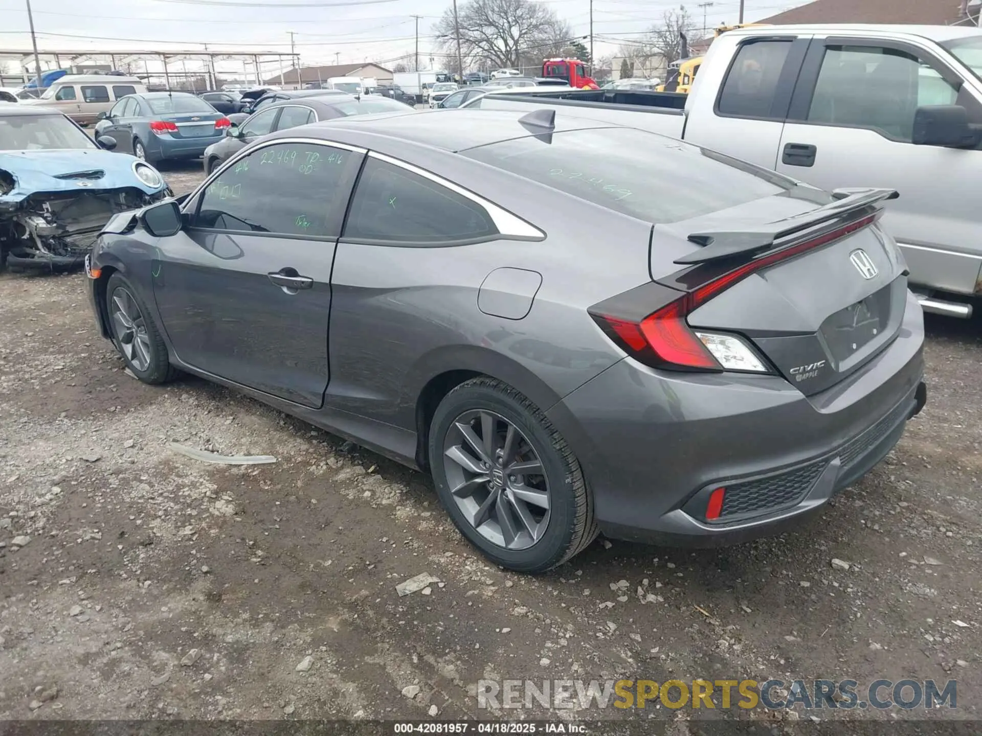 3 Photograph of a damaged car 2HGFC3B37KH355693 HONDA CIVIC 2019