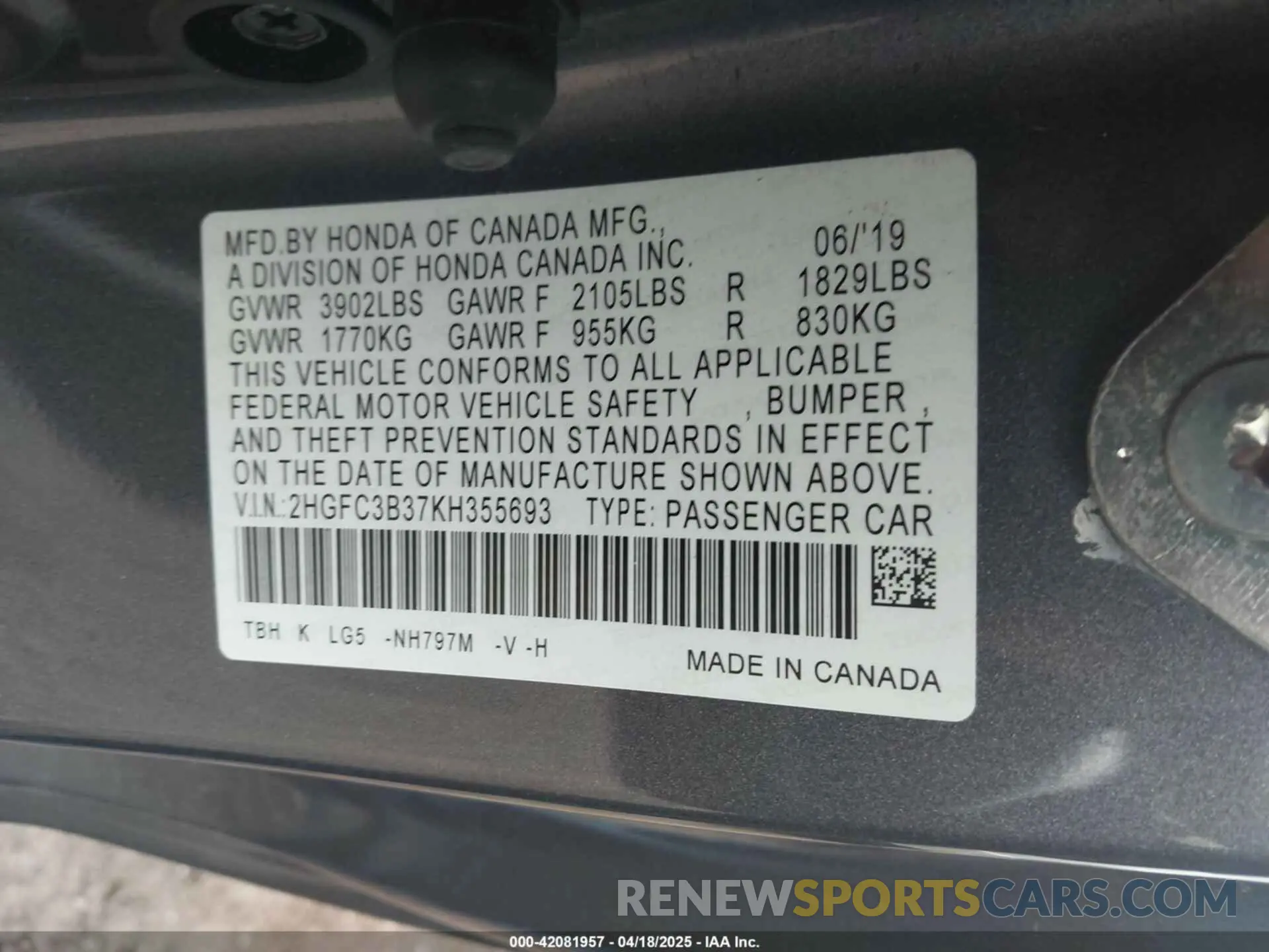 9 Photograph of a damaged car 2HGFC3B37KH355693 HONDA CIVIC 2019