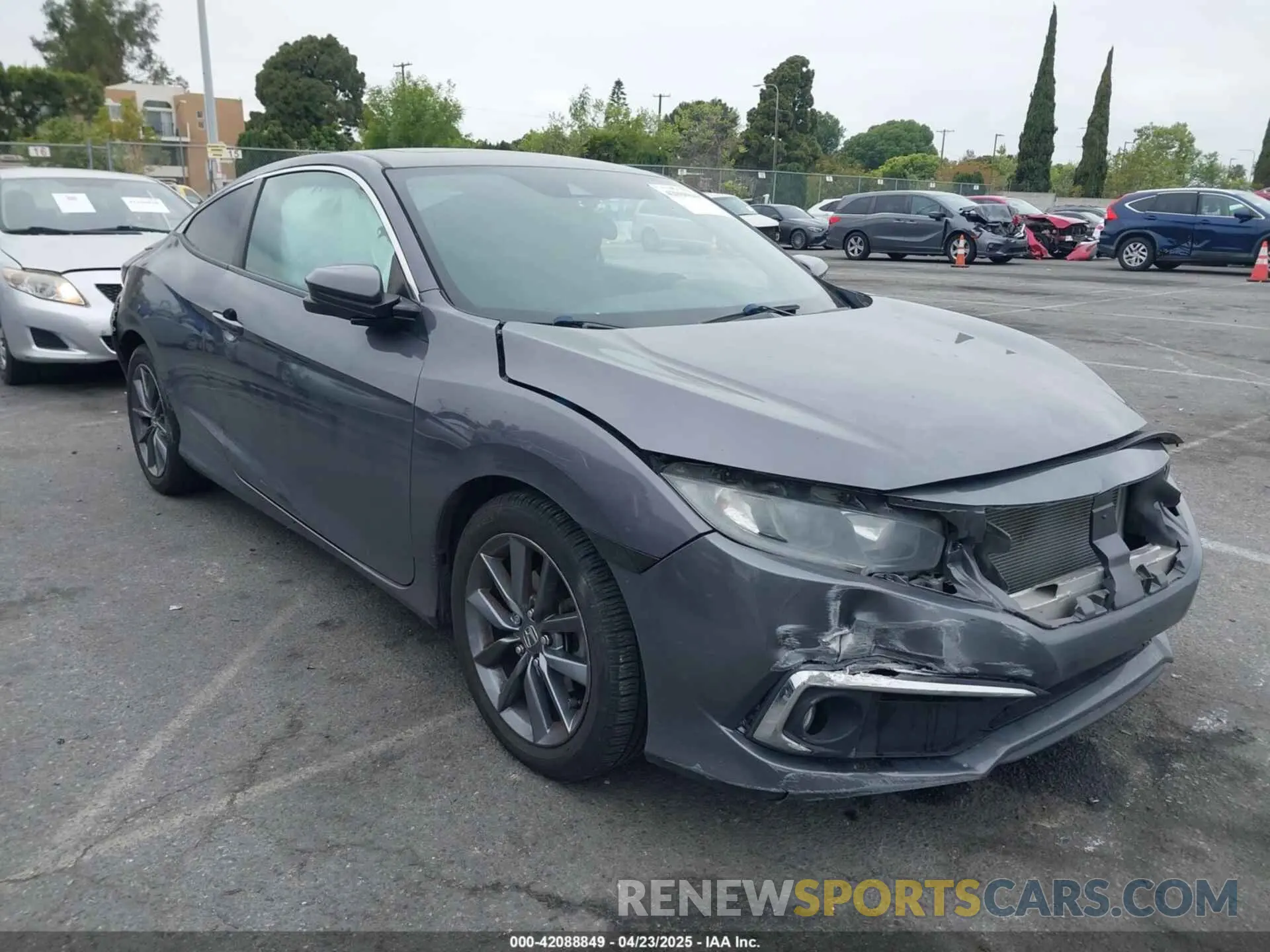 1 Photograph of a damaged car 2HGFC3B38KH350261 HONDA CIVIC 2019