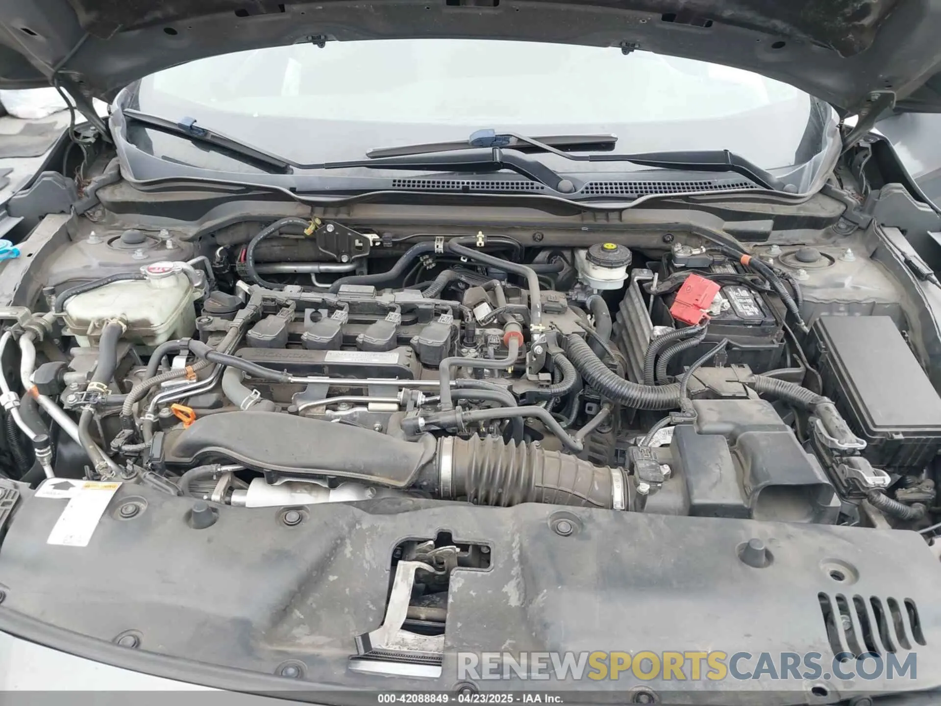 10 Photograph of a damaged car 2HGFC3B38KH350261 HONDA CIVIC 2019