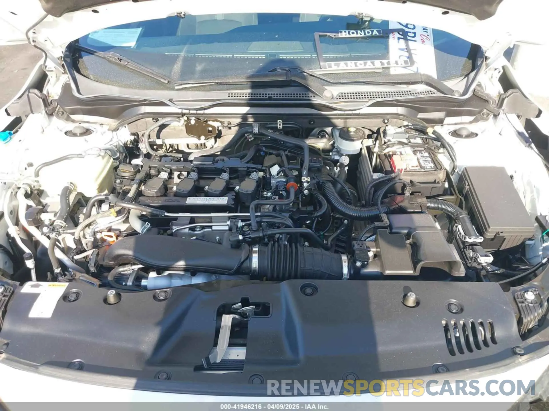 10 Photograph of a damaged car 2HGFC3B38KH357484 HONDA CIVIC 2019