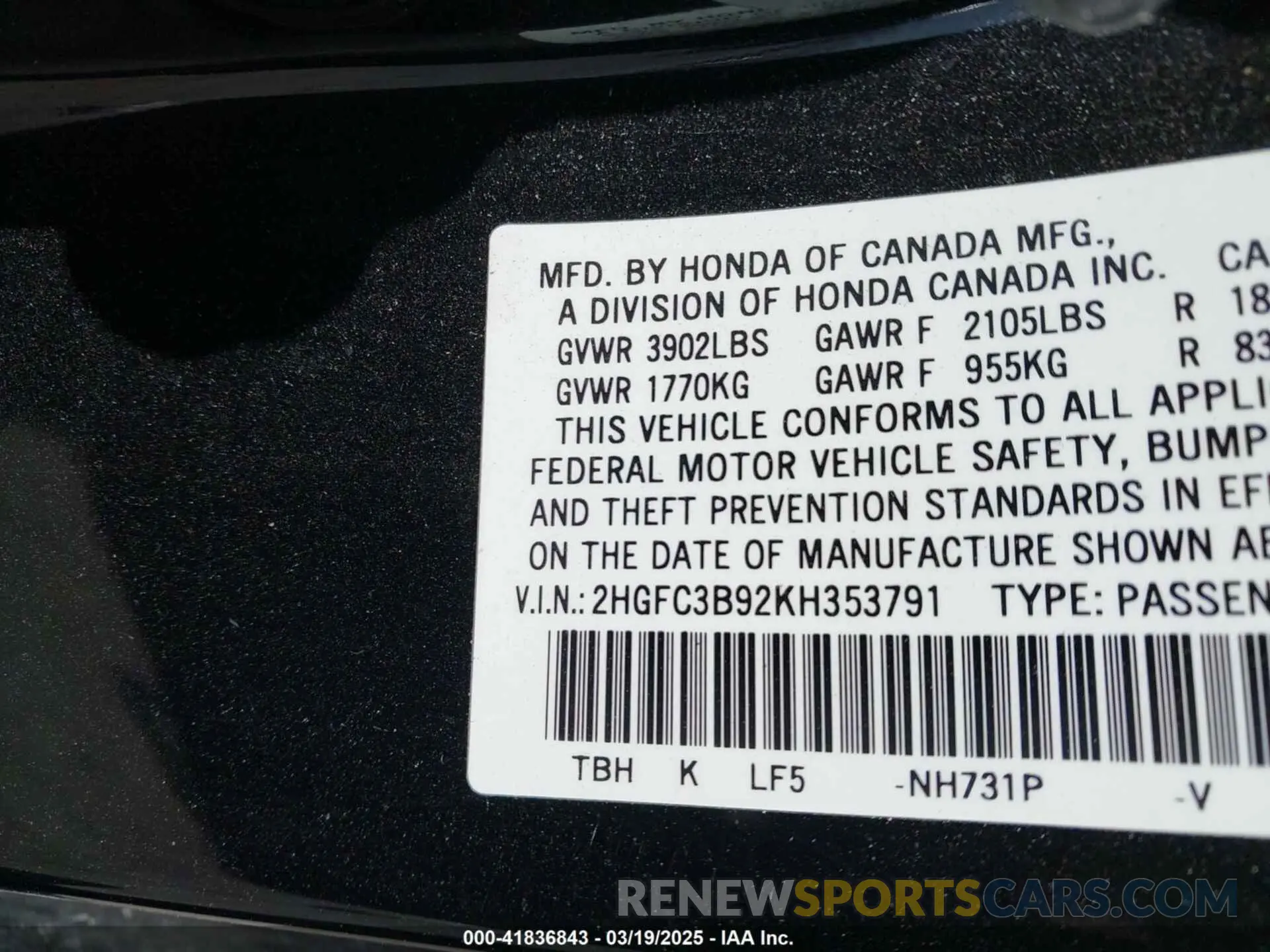 9 Photograph of a damaged car 2HGFC3B92KH353791 HONDA CIVIC 2019