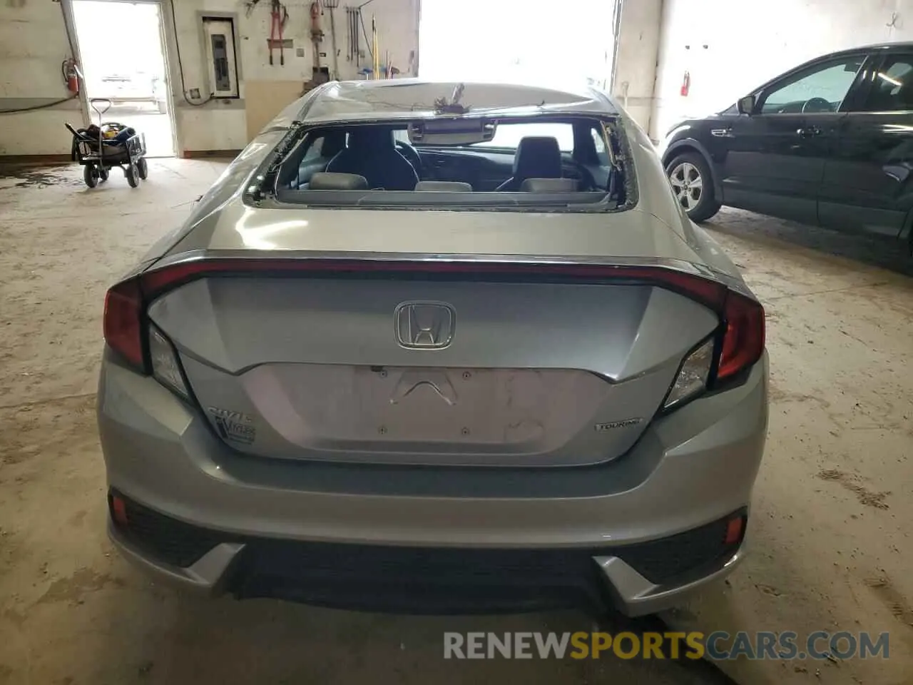 6 Photograph of a damaged car 2HGFC3B94KH352383 HONDA CIVIC 2019
