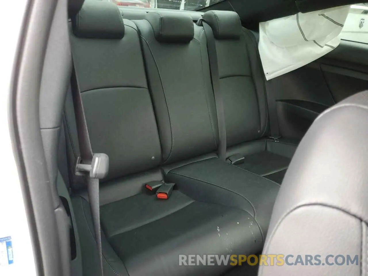 10 Photograph of a damaged car 2HGFC3B94KH355199 HONDA CIVIC 2019