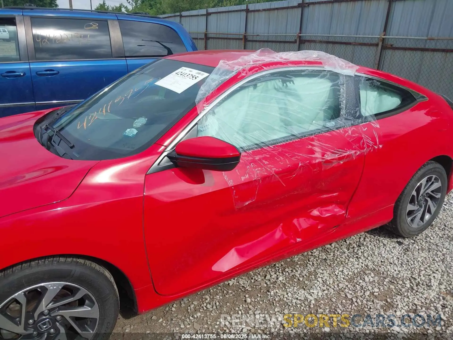 6 Photograph of a damaged car 2HGFC4B61KH307526 HONDA CIVIC 2019