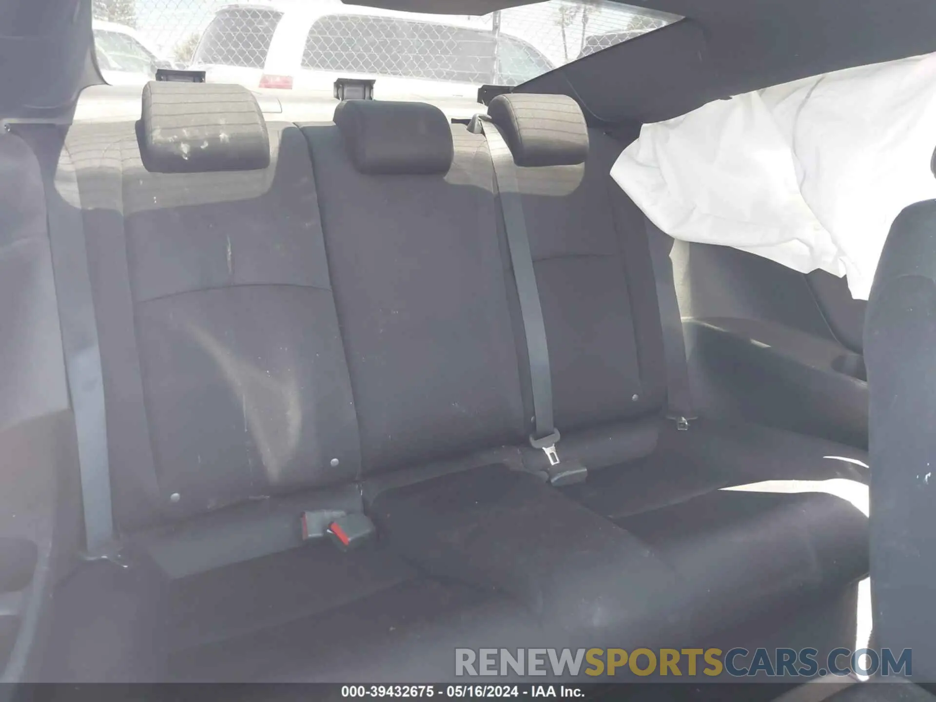 8 Photograph of a damaged car 2HGFC4B61KH309602 HONDA CIVIC 2019