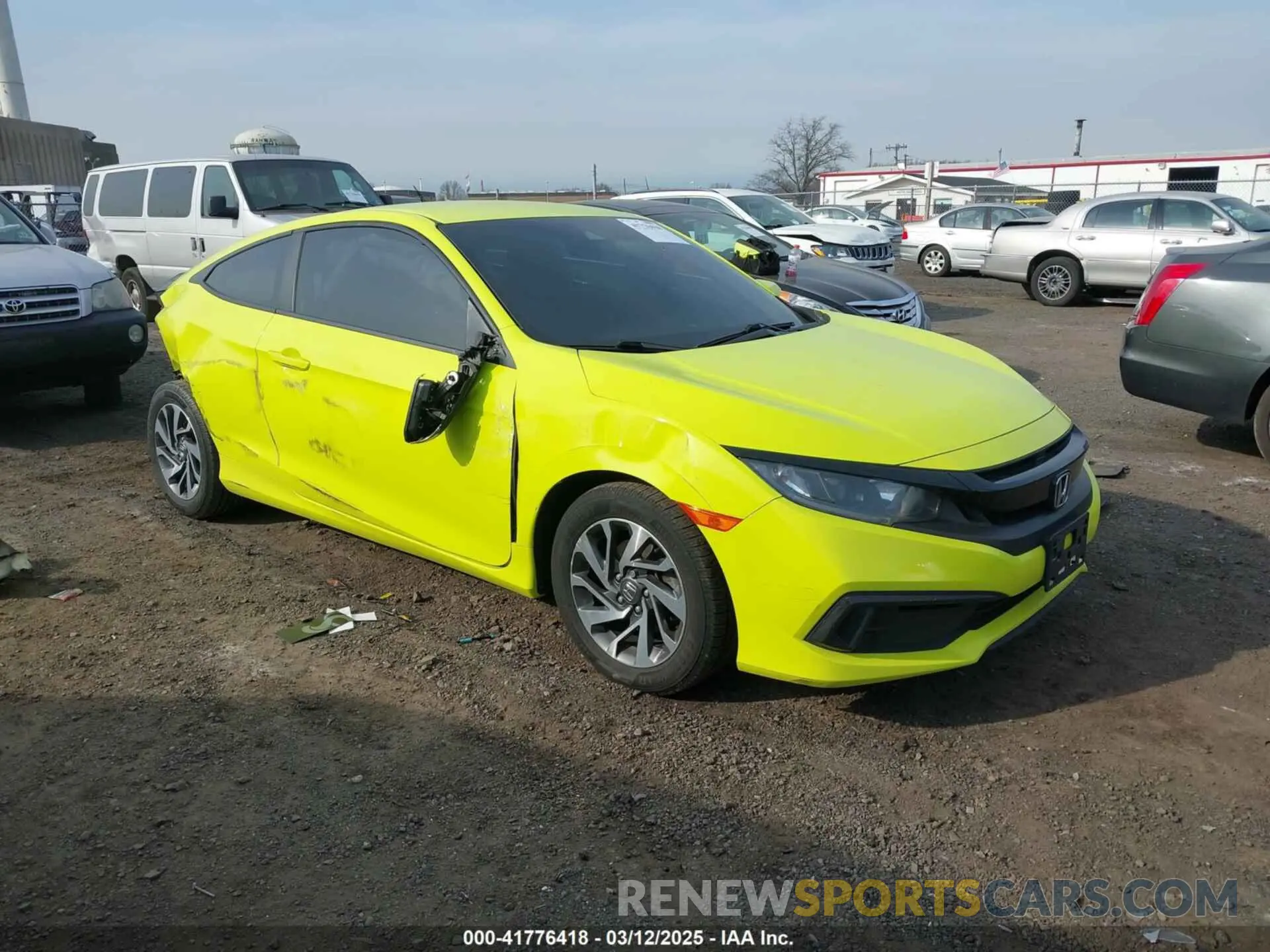 1 Photograph of a damaged car 2HGFC4B64KH308301 HONDA CIVIC 2019