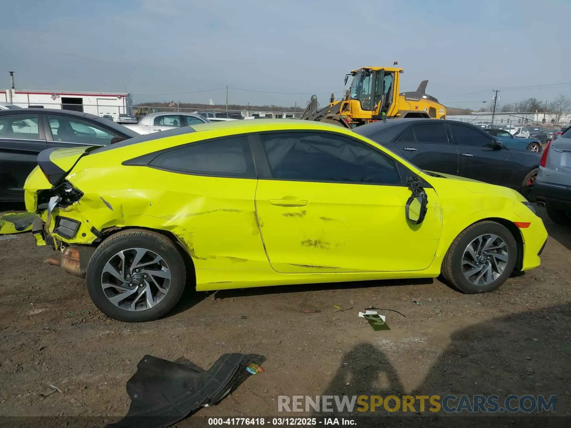 13 Photograph of a damaged car 2HGFC4B64KH308301 HONDA CIVIC 2019