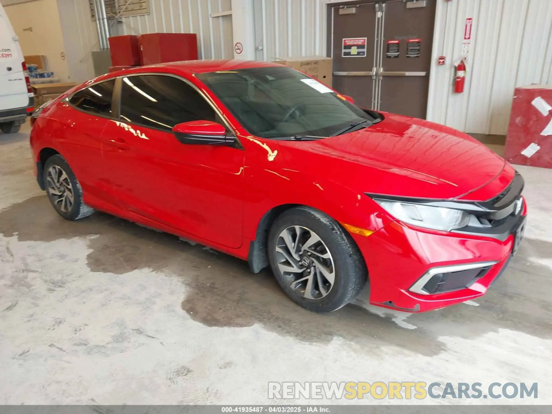 1 Photograph of a damaged car 2HGFC4B66KH305884 HONDA CIVIC 2019