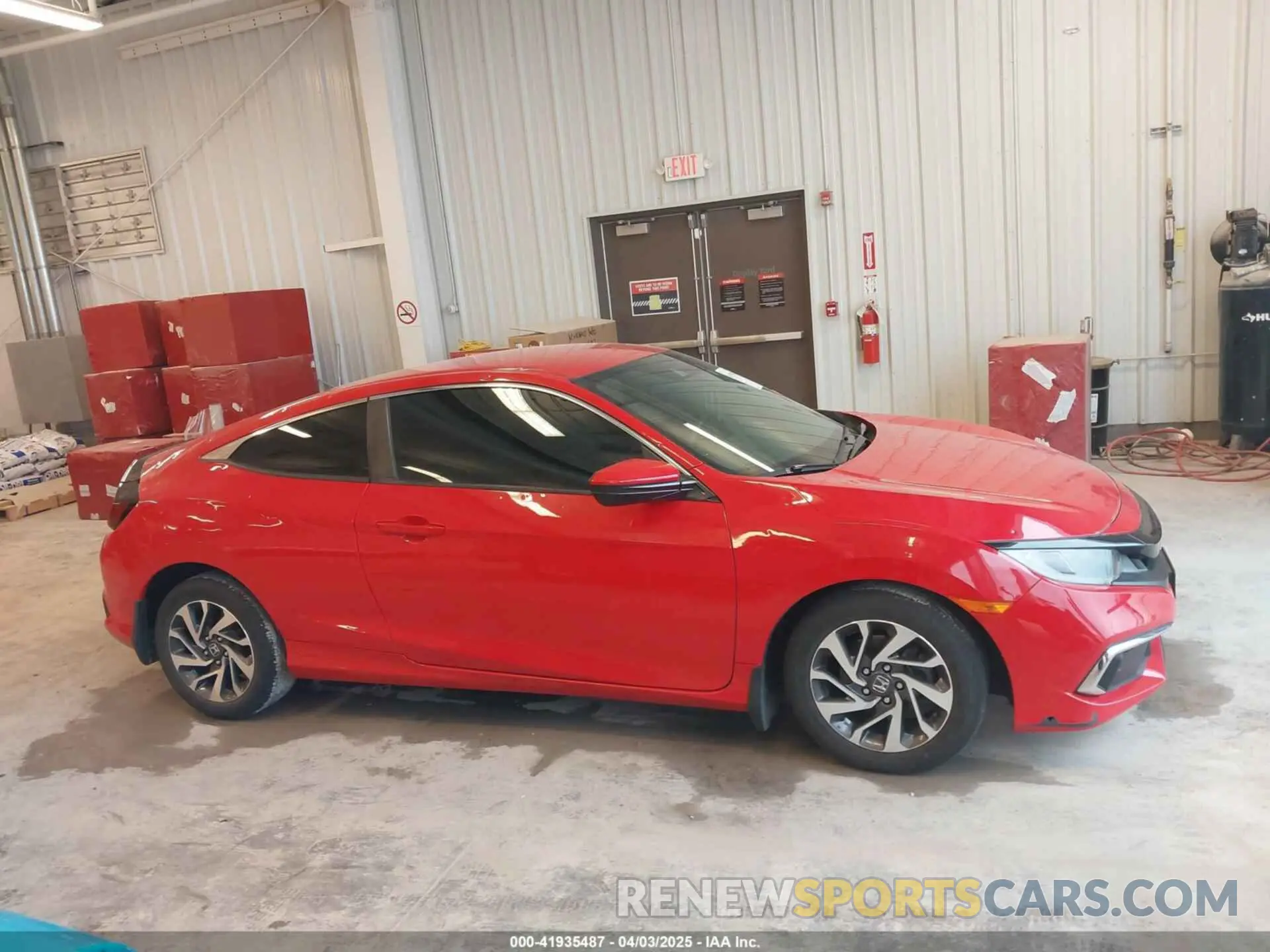 13 Photograph of a damaged car 2HGFC4B66KH305884 HONDA CIVIC 2019