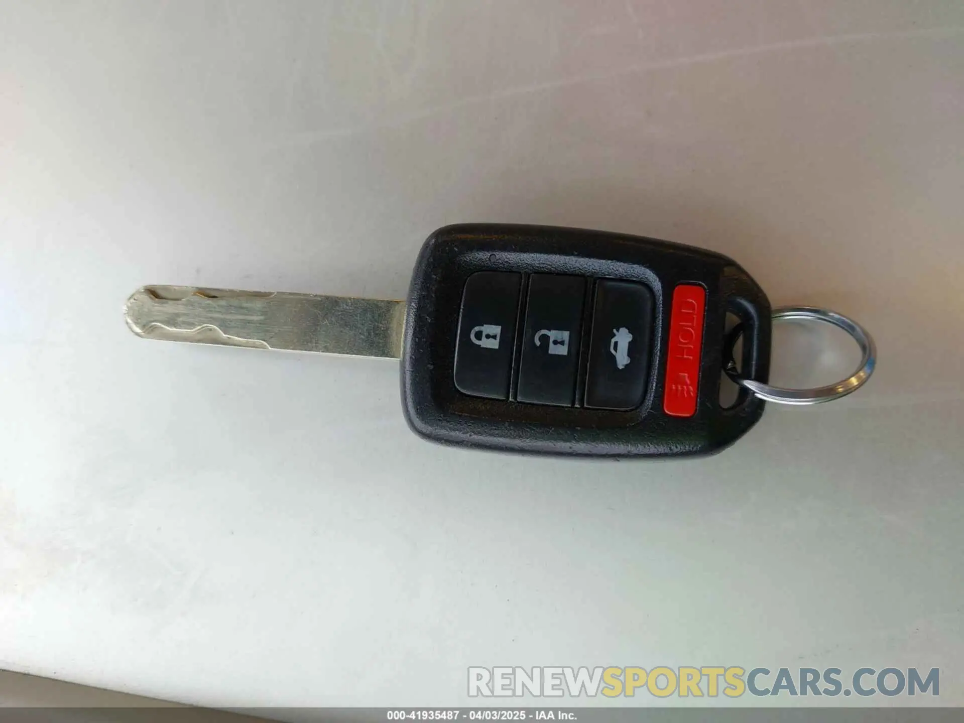 6 Photograph of a damaged car 2HGFC4B66KH305884 HONDA CIVIC 2019