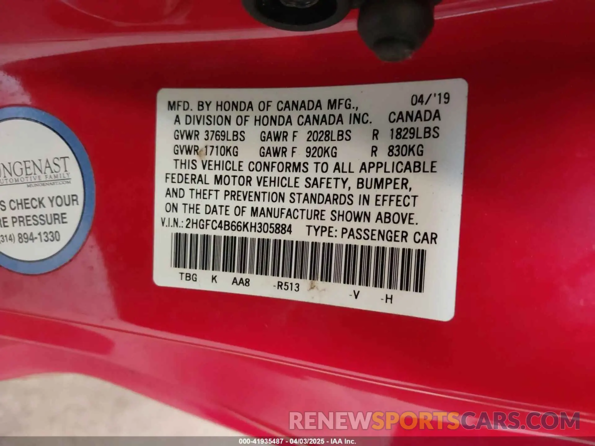 9 Photograph of a damaged car 2HGFC4B66KH305884 HONDA CIVIC 2019