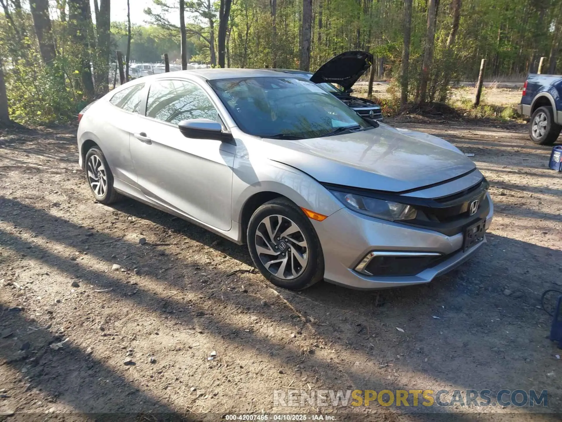 1 Photograph of a damaged car 2HGFC4B69KH304034 HONDA CIVIC 2019