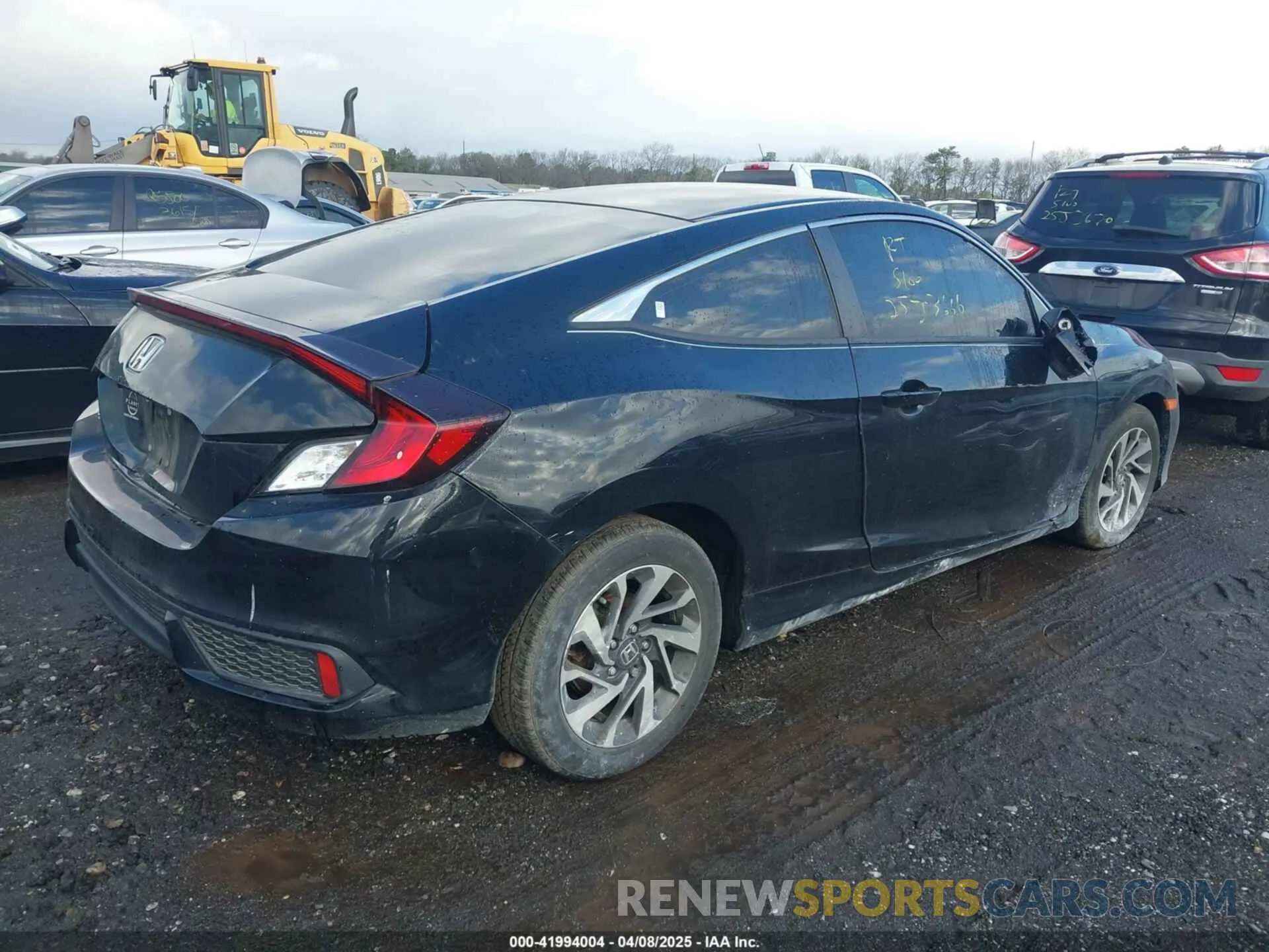 4 Photograph of a damaged car 2HGFC4B6XKH305645 HONDA CIVIC 2019