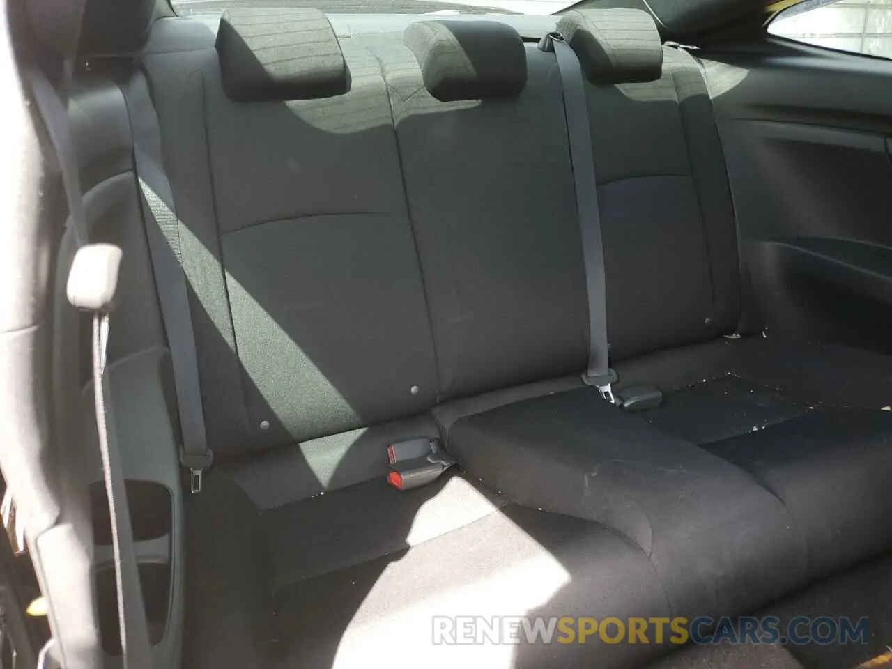 10 Photograph of a damaged car 2HGFC4B6XKH401484 HONDA CIVIC 2019