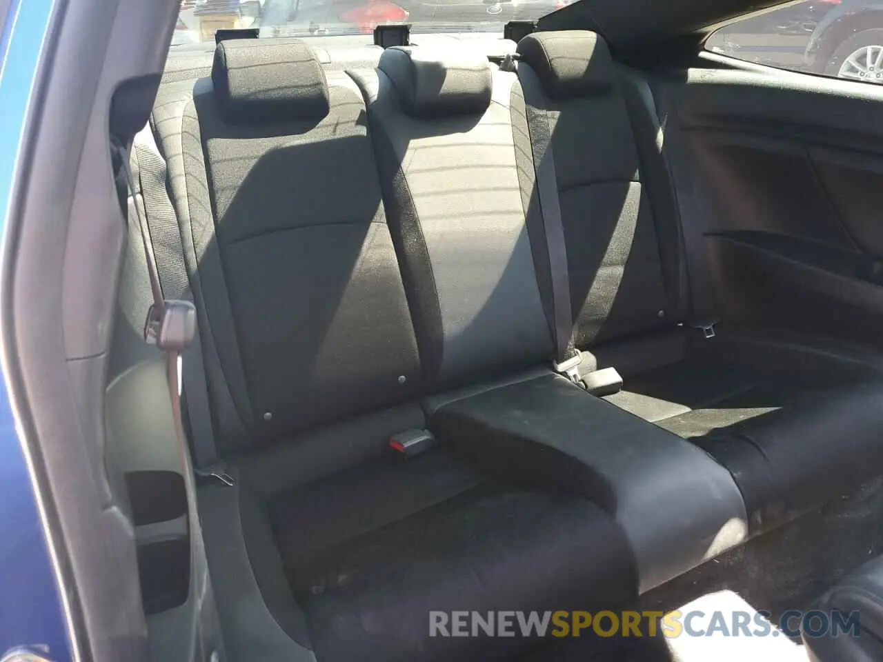 10 Photograph of a damaged car 2HGFC4B84KH305819 HONDA CIVIC 2019