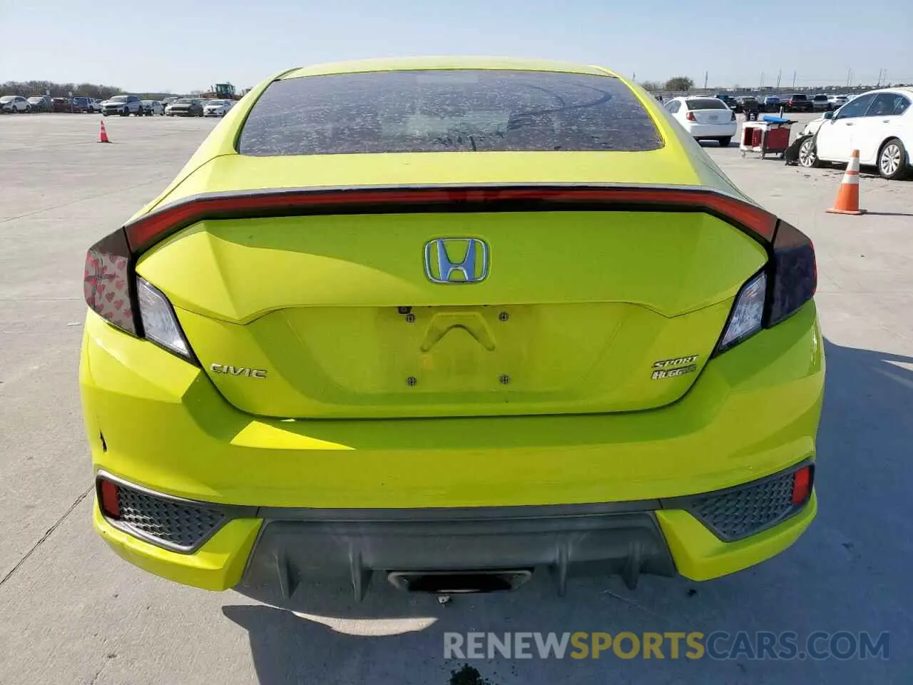 6 Photograph of a damaged car 2HGFC4B86KH306356 HONDA CIVIC 2019