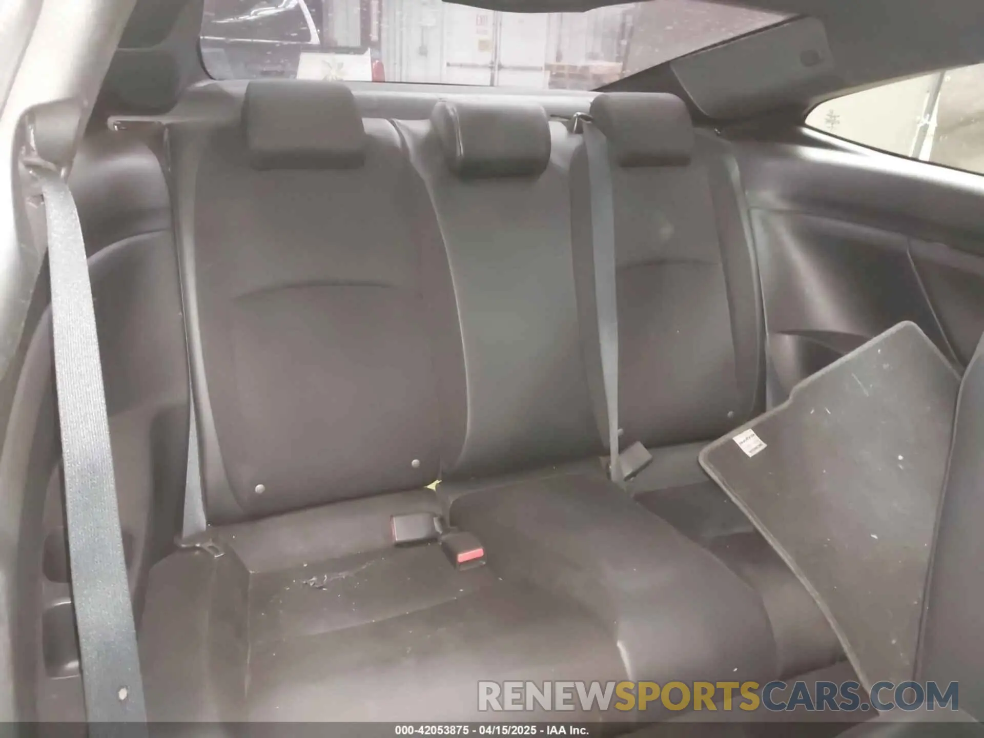 8 Photograph of a damaged car 2HGFC4B88KH305211 HONDA CIVIC 2019