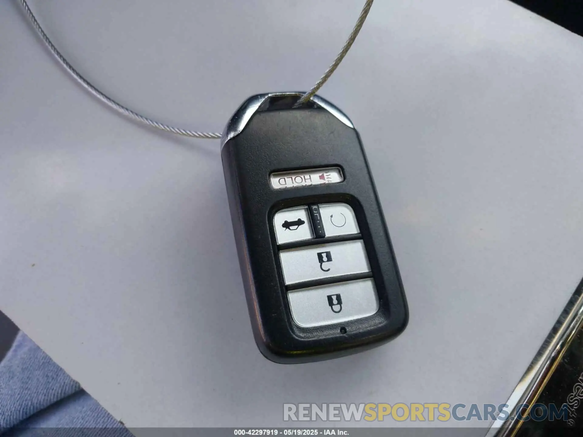 11 Photograph of a damaged car JHMFC1F30KX006740 HONDA CIVIC 2019