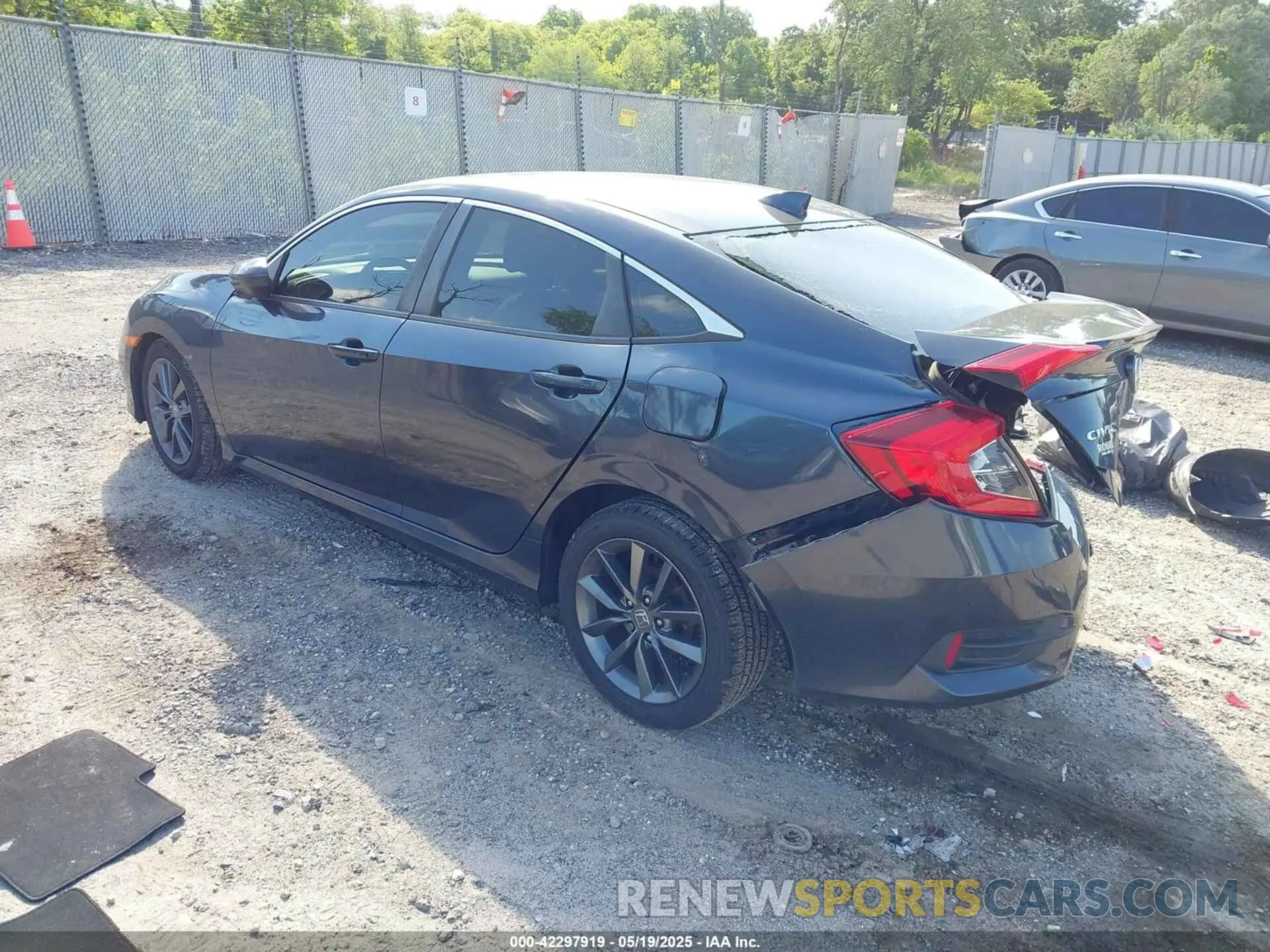 3 Photograph of a damaged car JHMFC1F30KX006740 HONDA CIVIC 2019